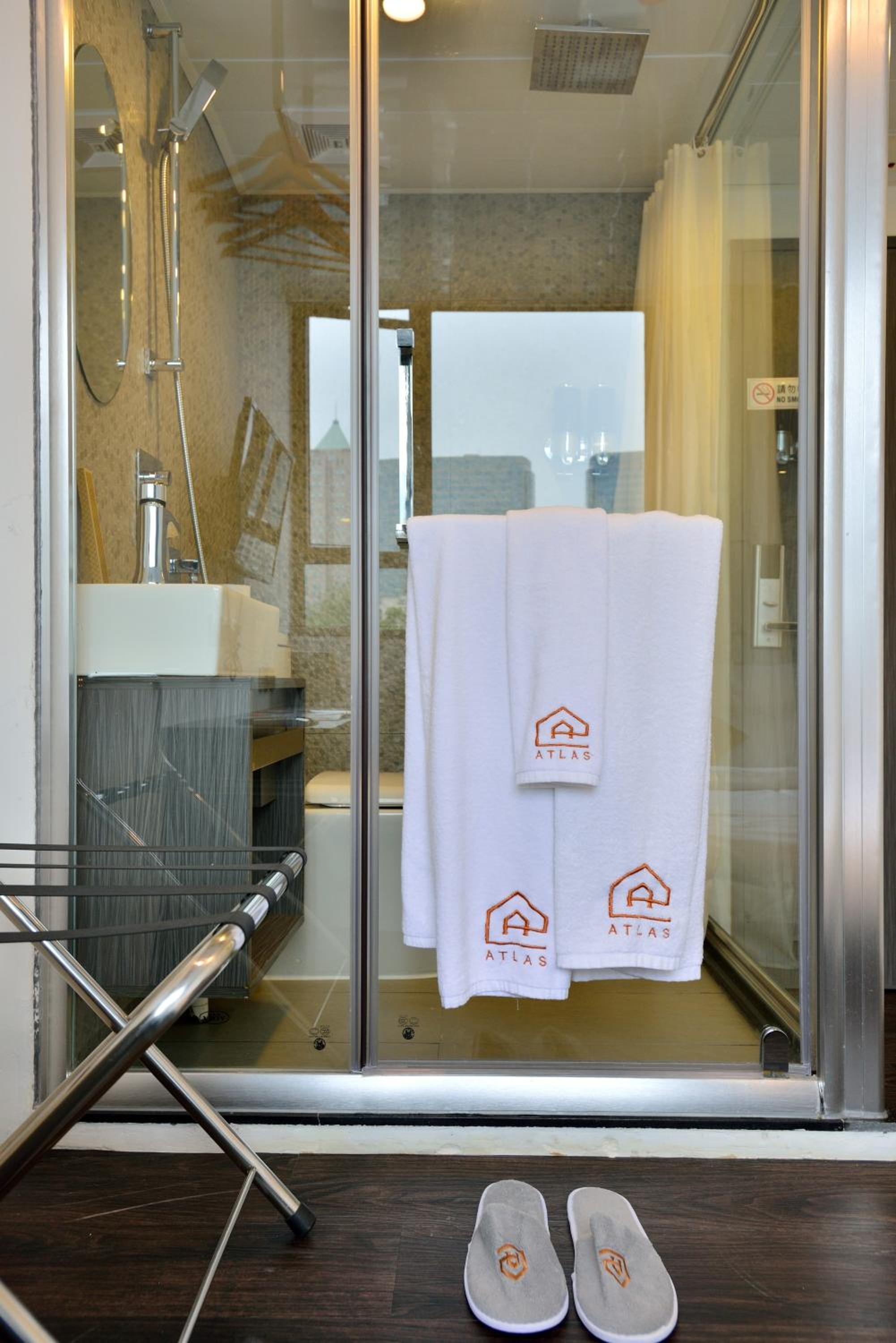 Atlas Hostel & Backpackers