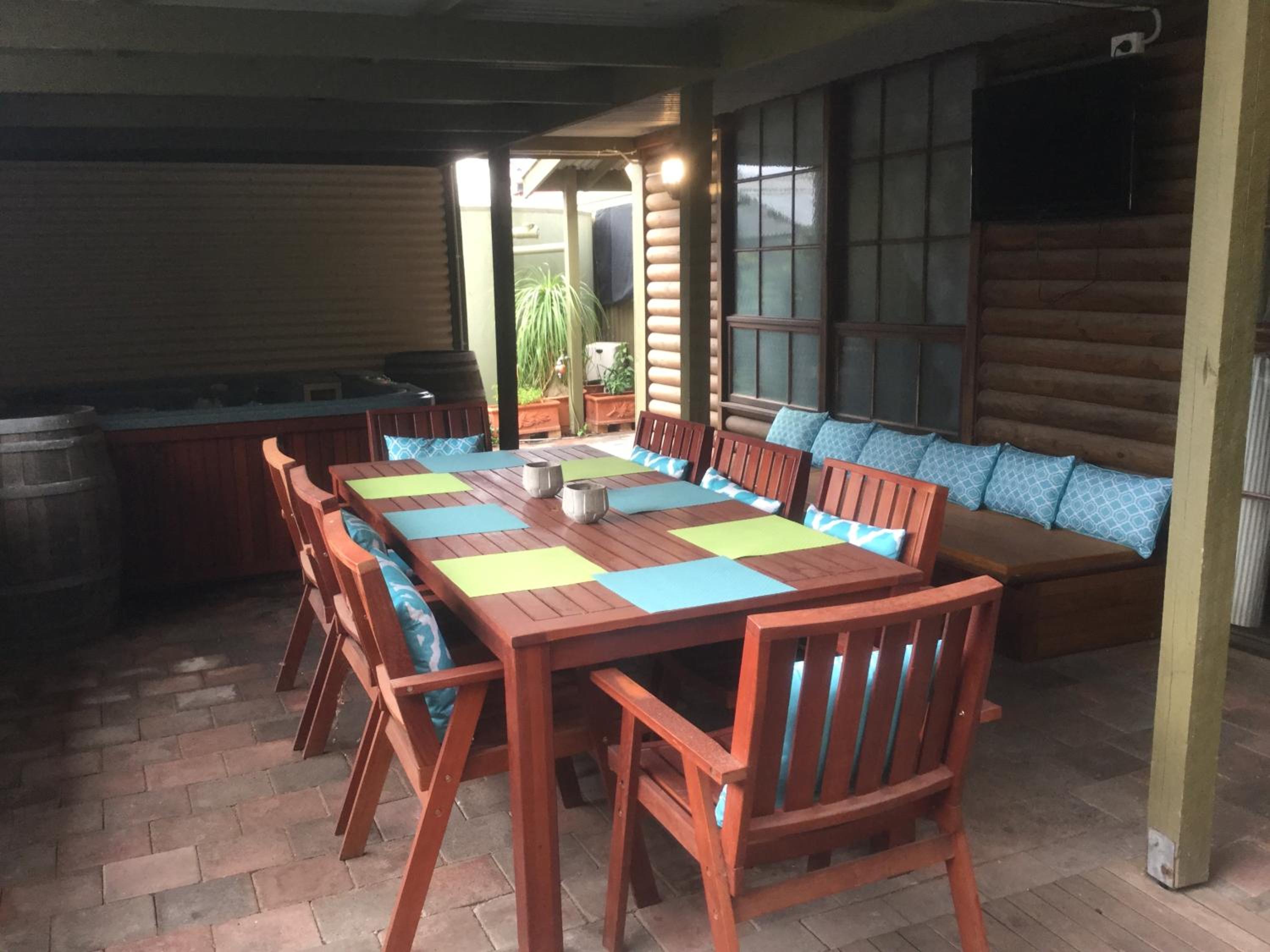 dining