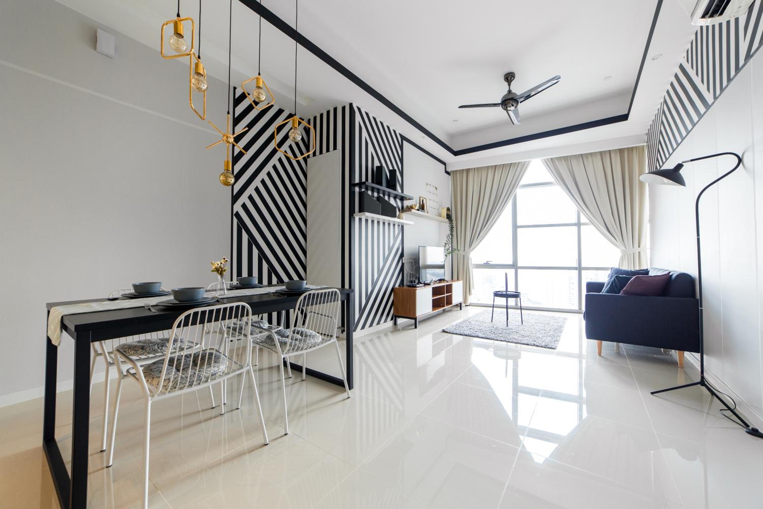 Azure Residences by Sleepy Bear Paradigm Mall photo 1