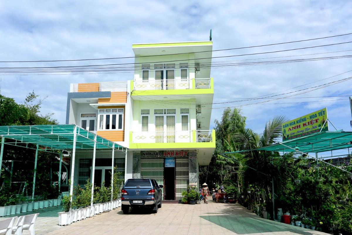 hotel building
