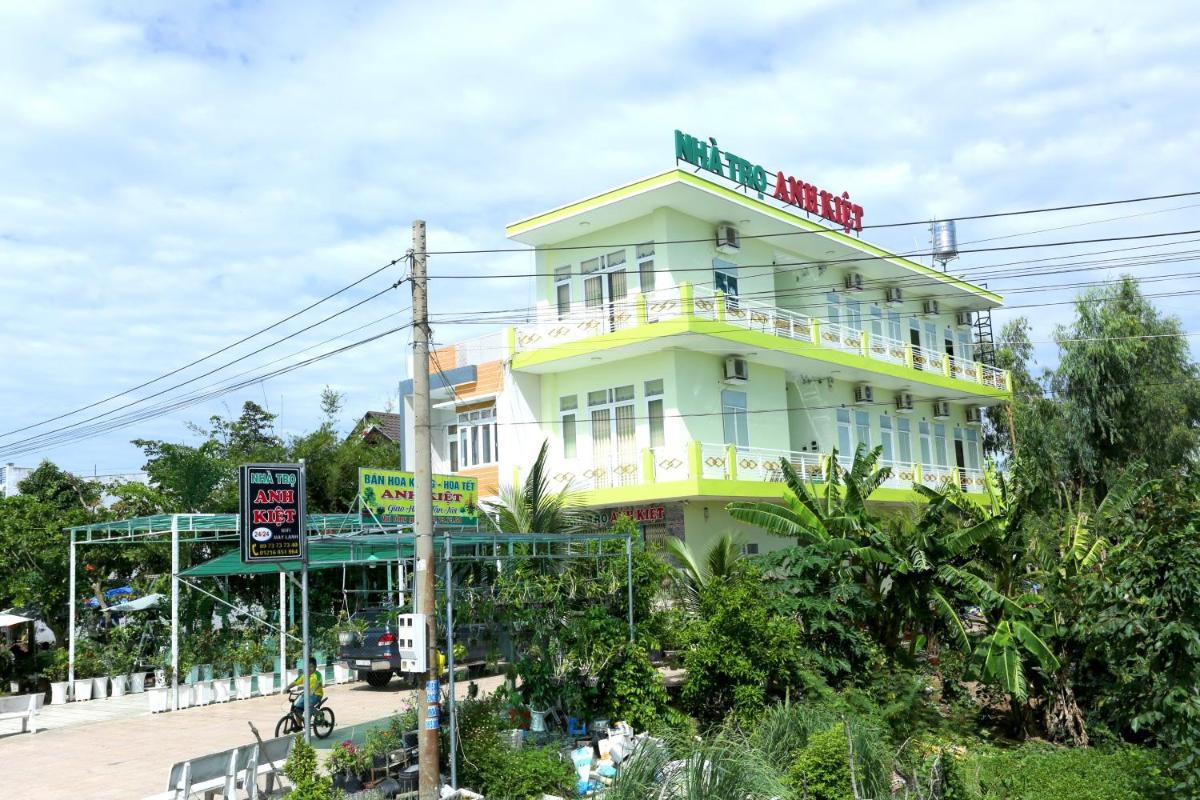 hotel building