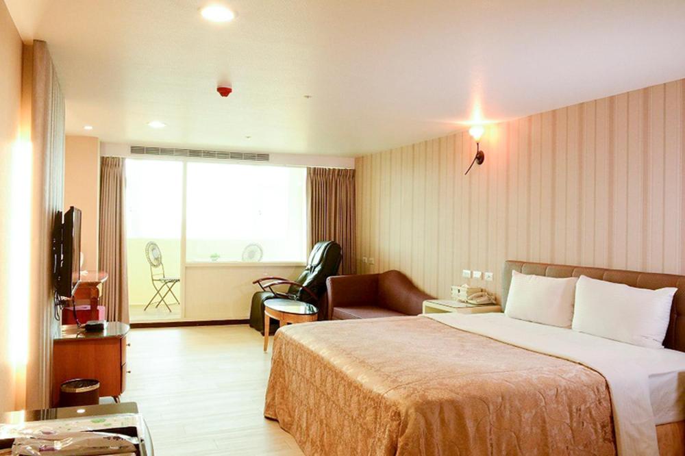 Ching Yeh Hotel view 3