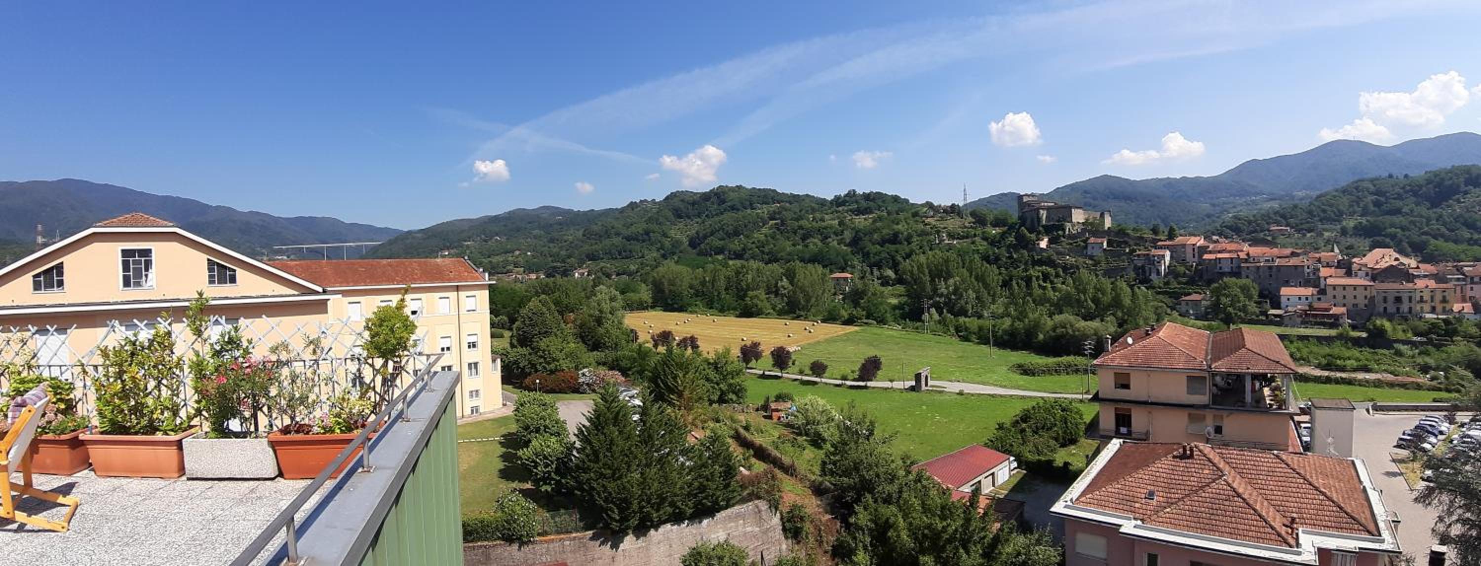 Appartamento panoramico Pontremoli view 4