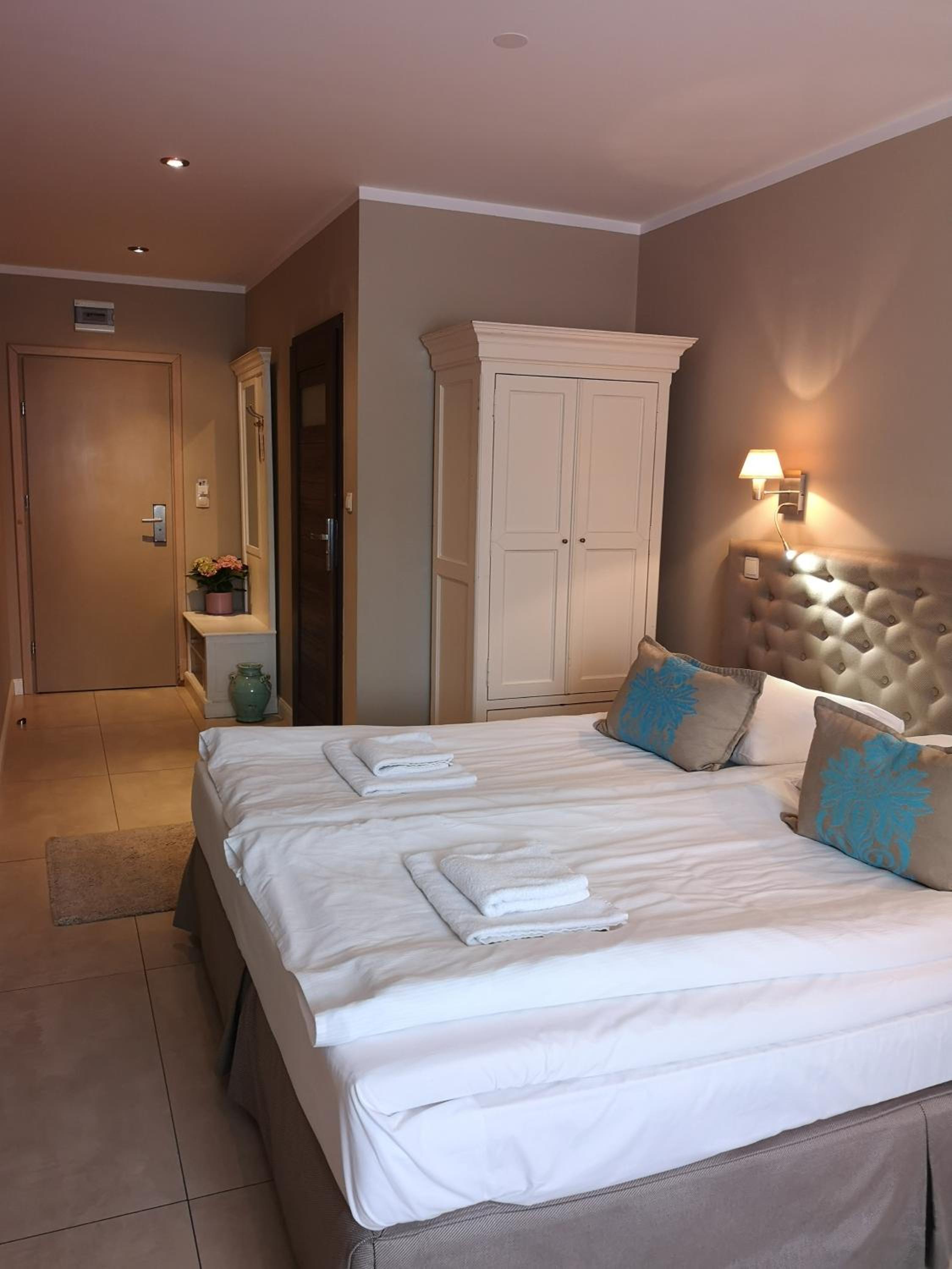 Riviera Resort Airport Modlin