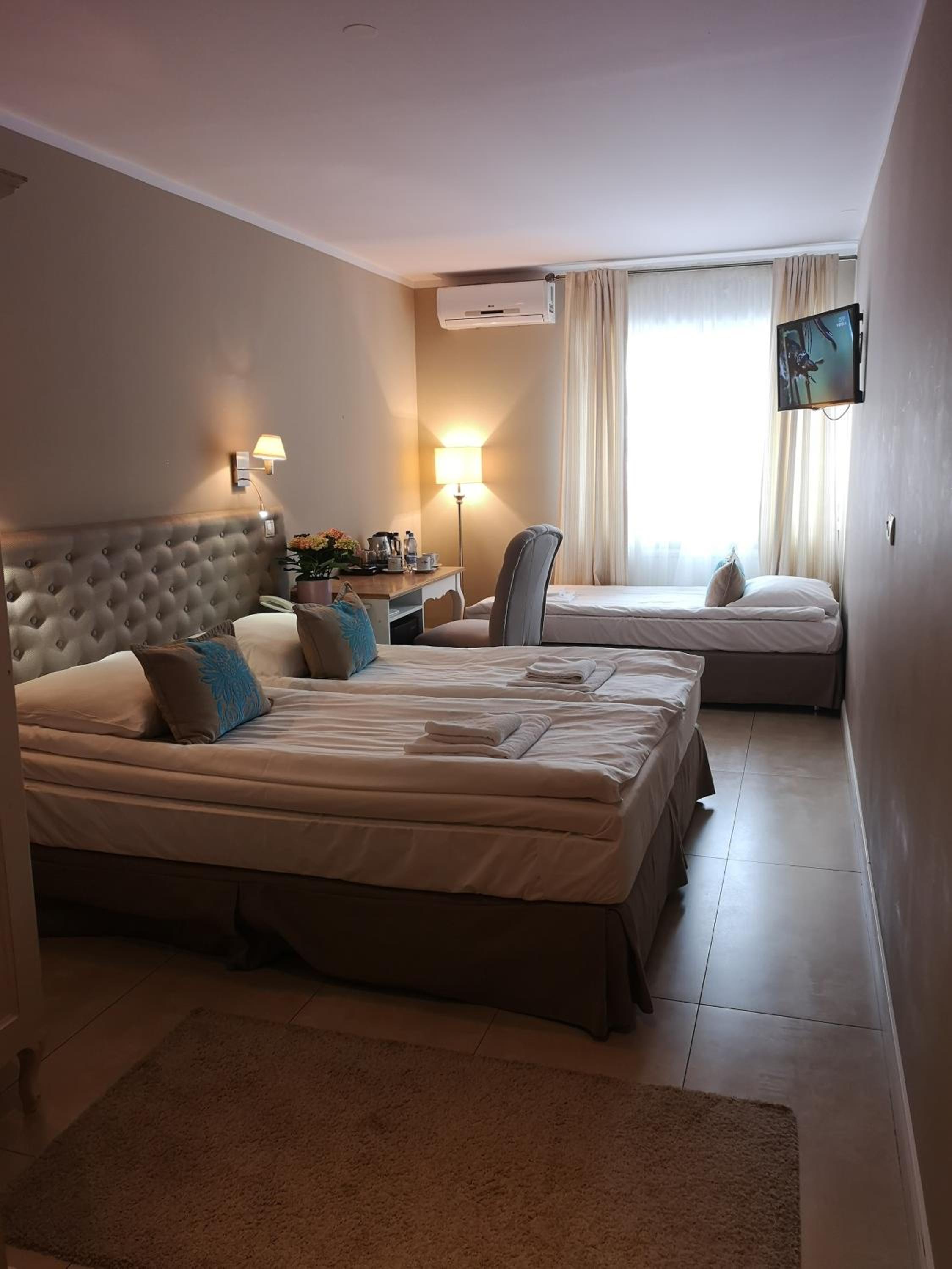 Riviera Resort Airport Modlin