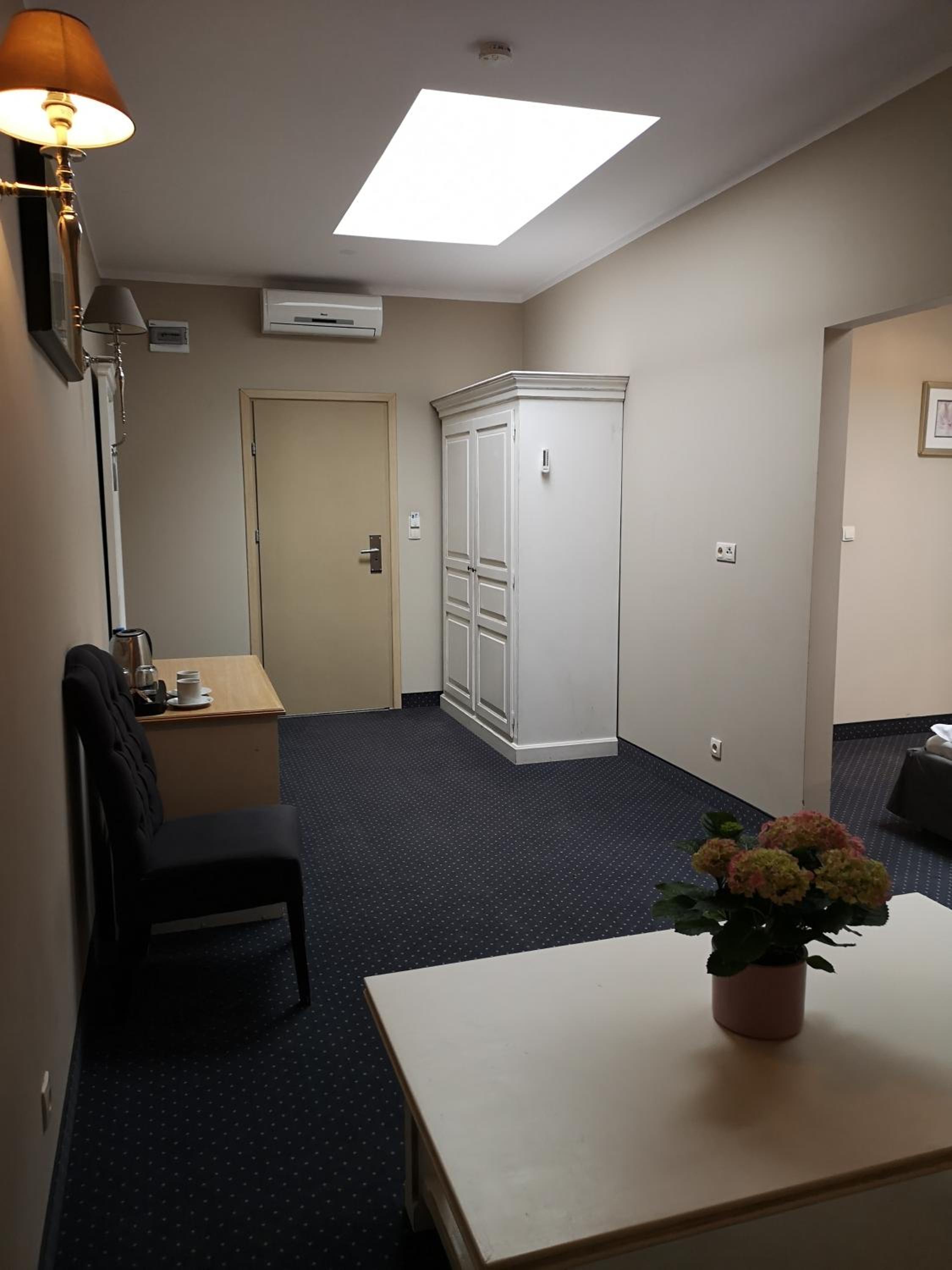 Riviera Resort Airport Modlin