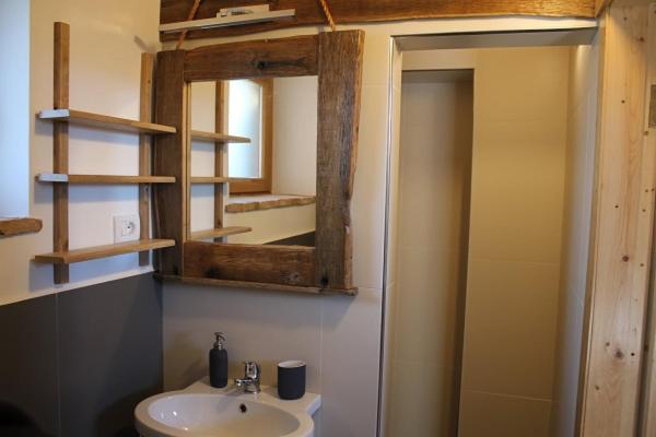 Photo 34