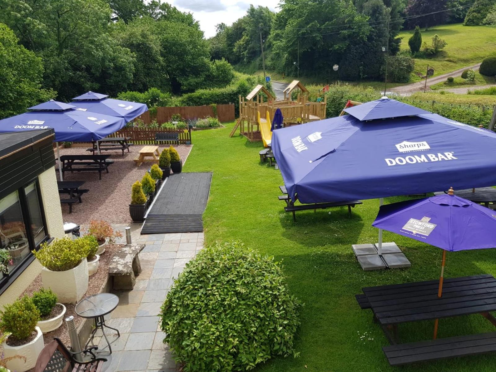 The Farmers Boy Inn Guest House