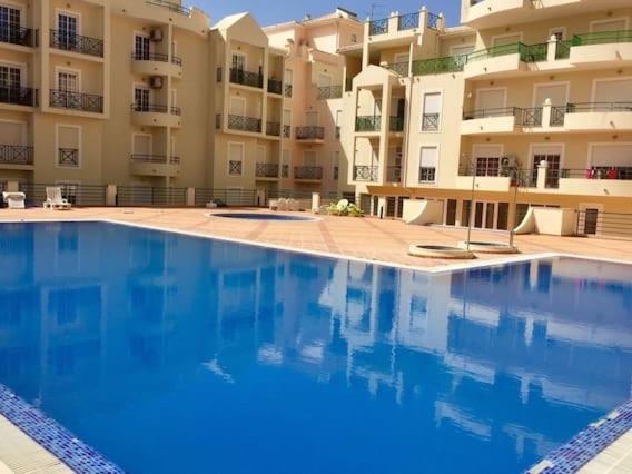 Da Ponte Flats - Armacao De Pera Orange Apt view 2