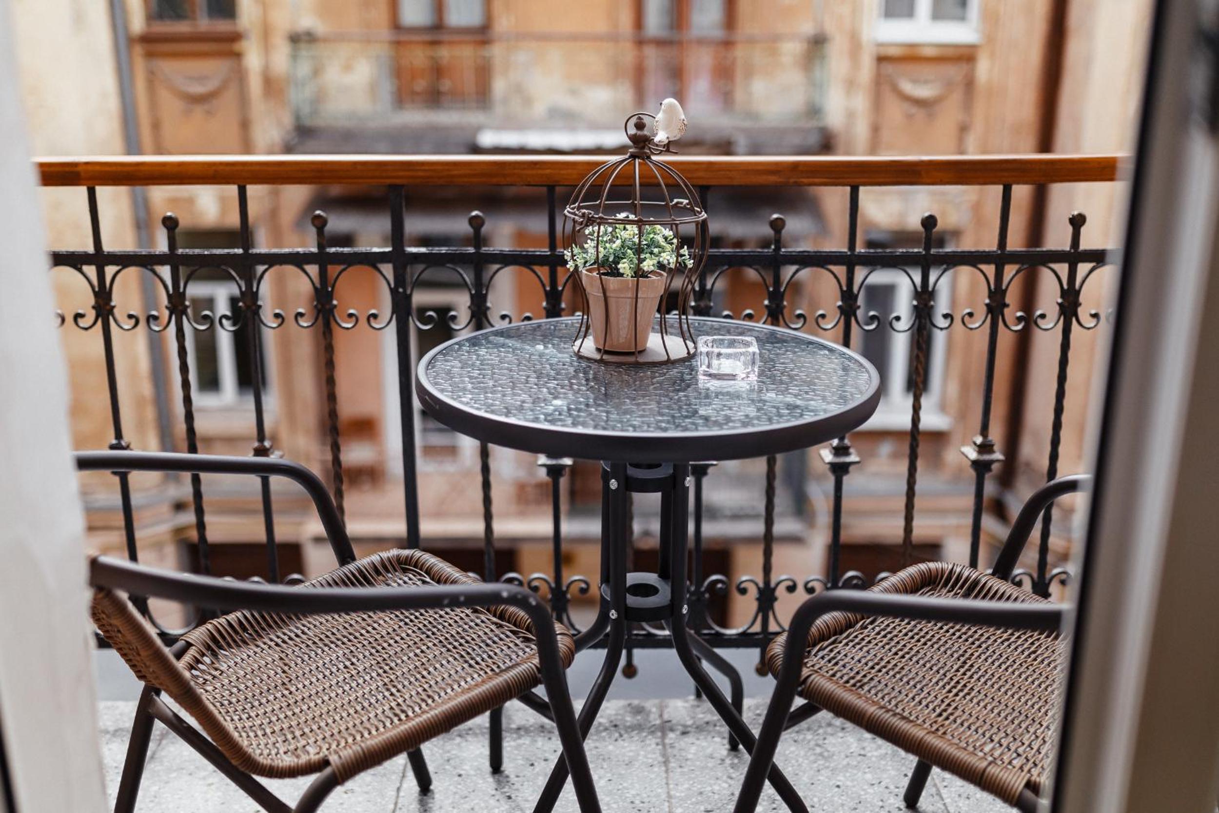 balance & terrace