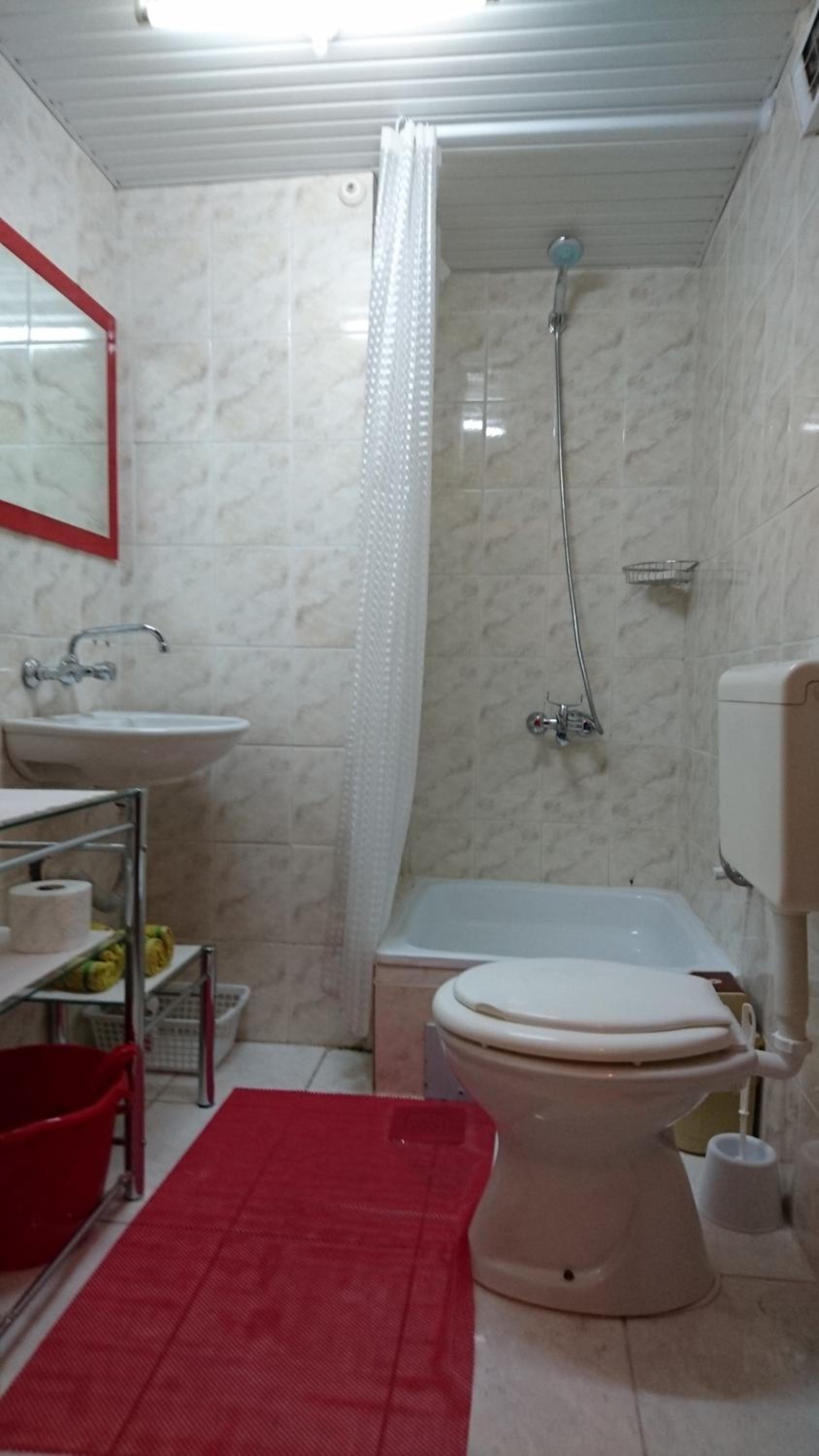 Hellena Apartment