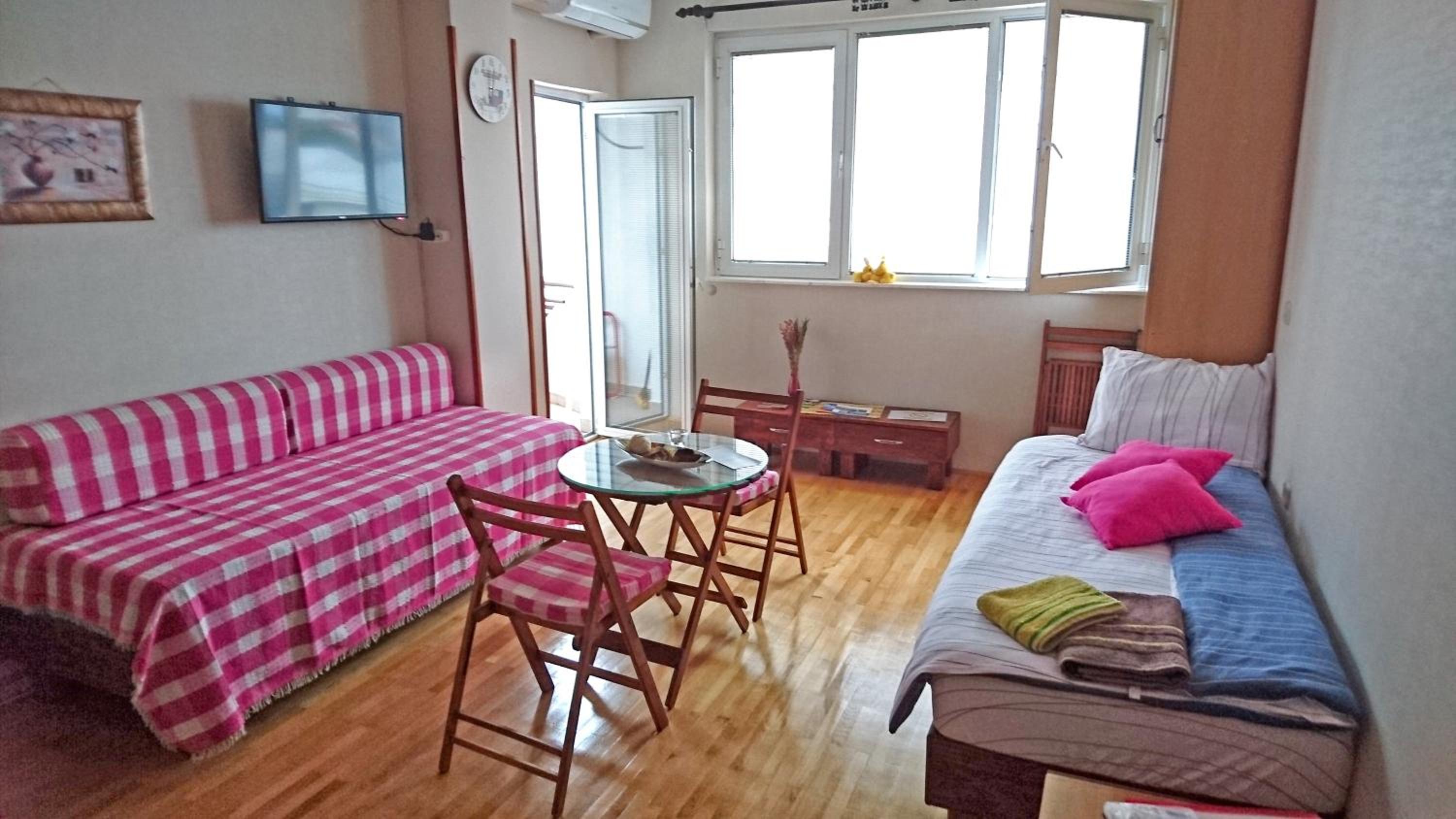 Hellena Apartment
