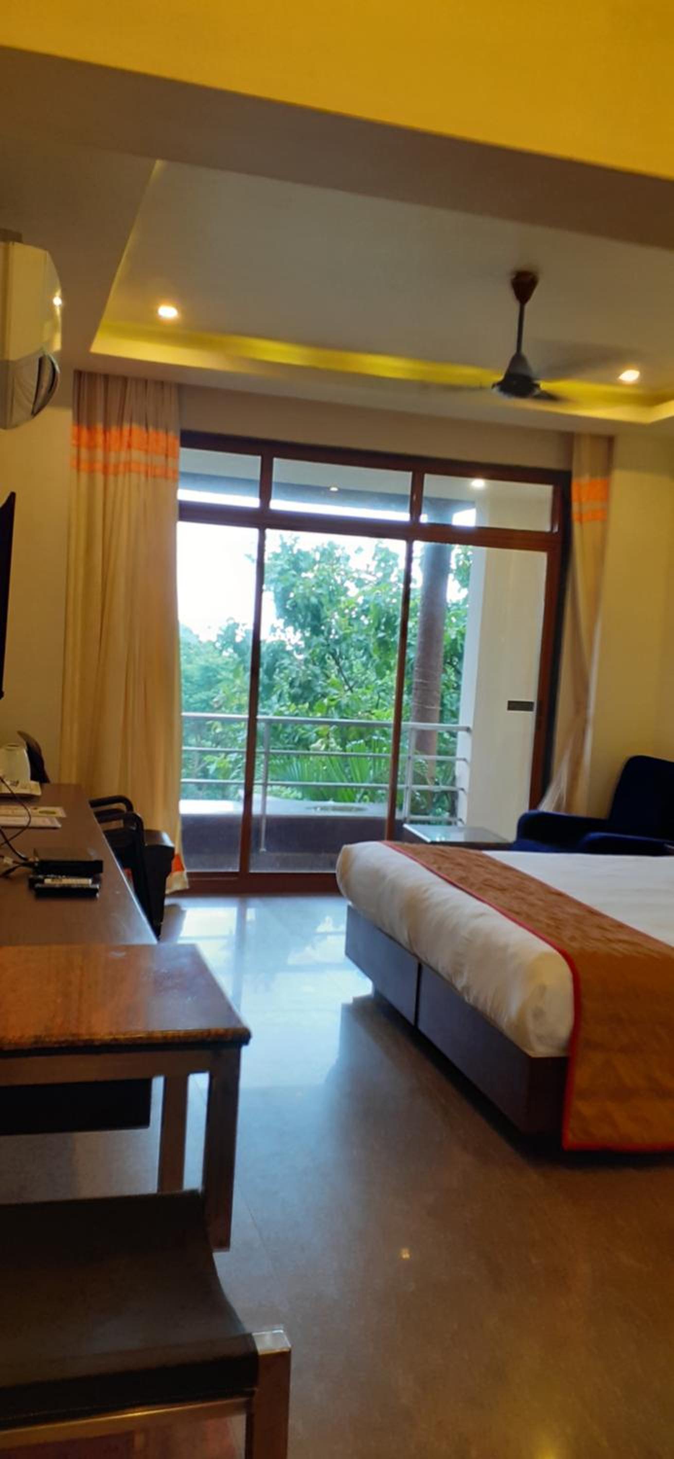 Kudle Beach View Resort And Spa Gokarna