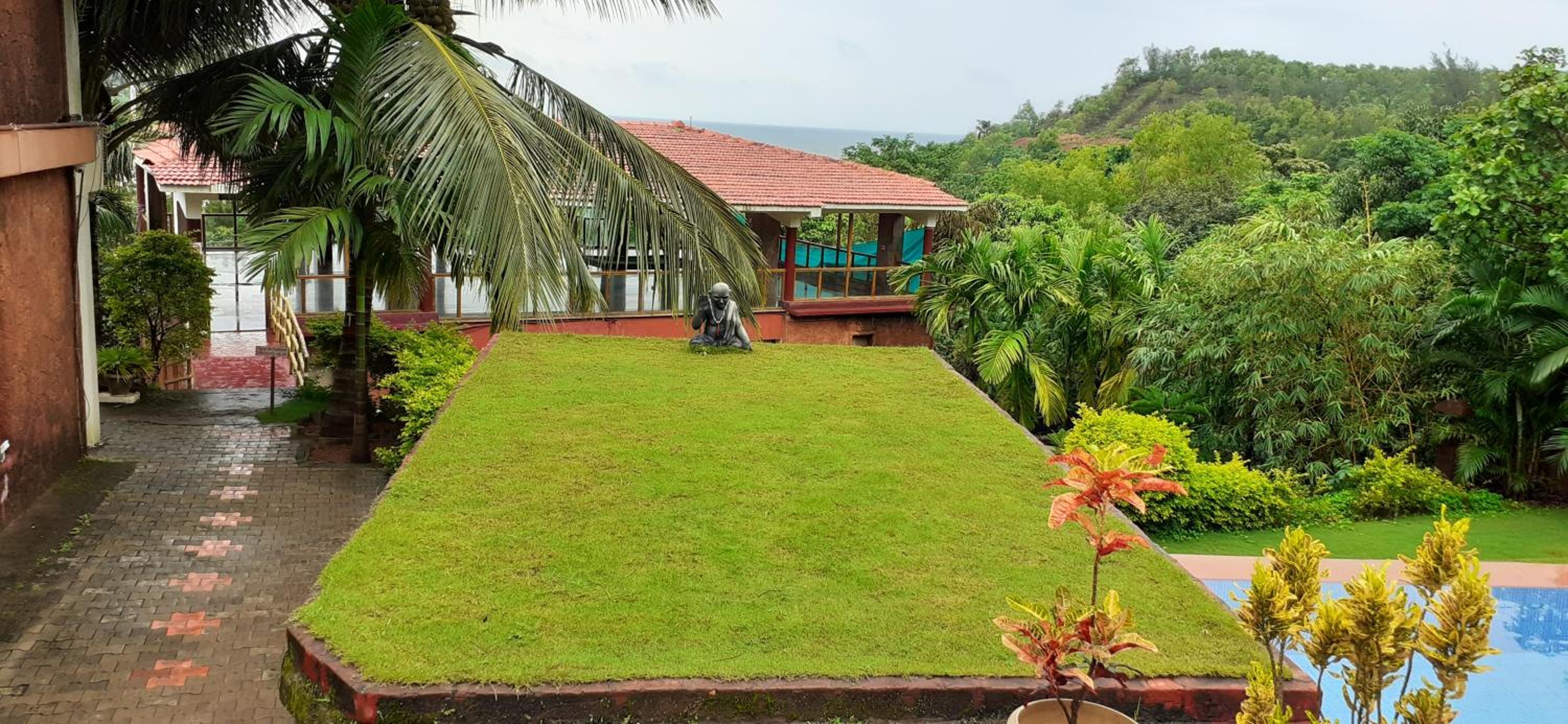 Kudle Beach View Resort And Spa Gokarna