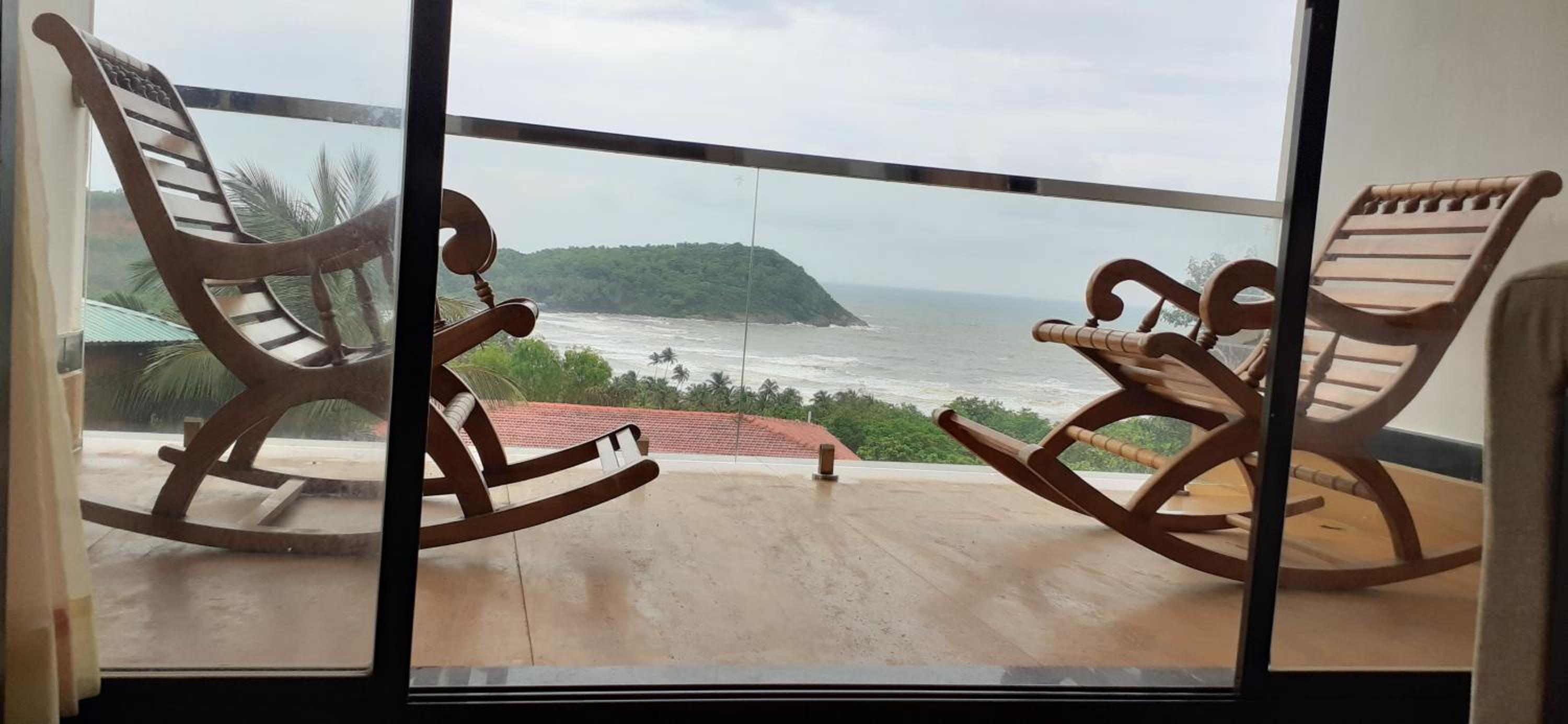 Kudle Beach View Resort And Spa Gokarna
