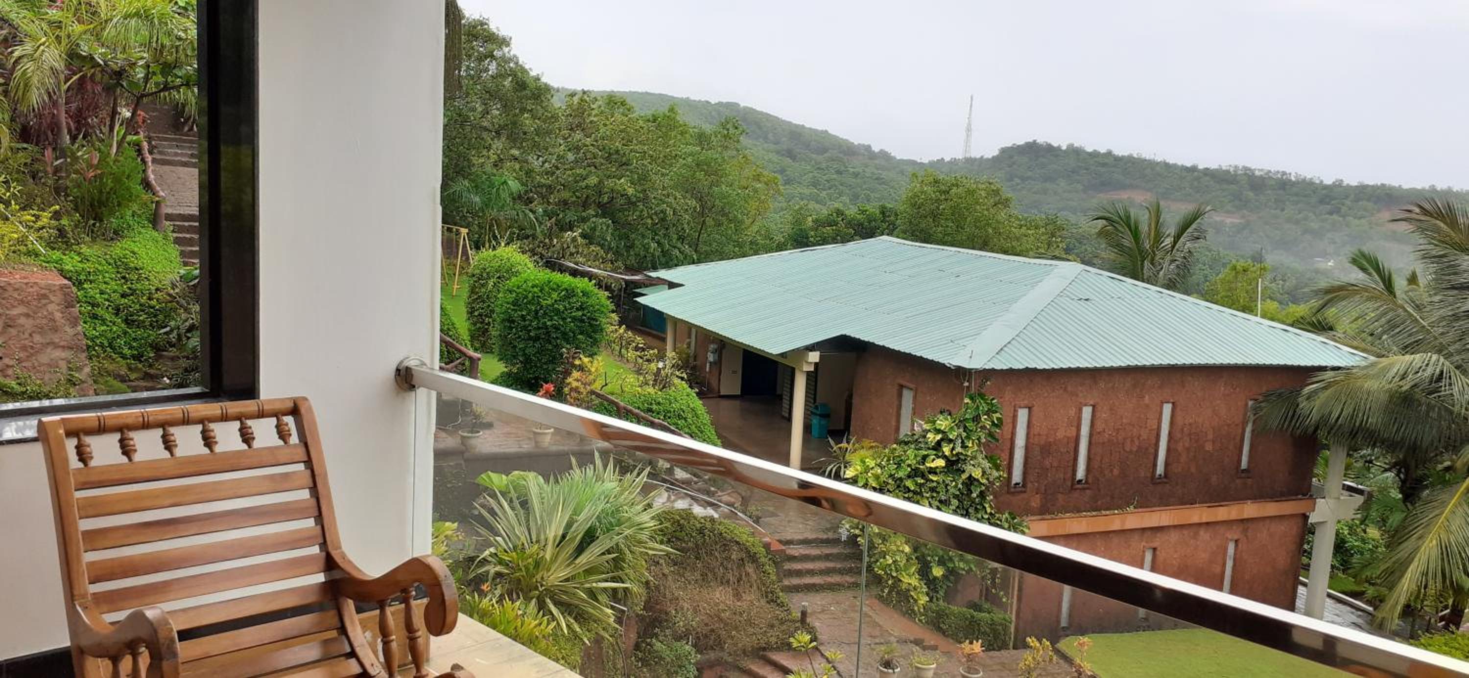 Kudle Beach View Resort And Spa Gokarna