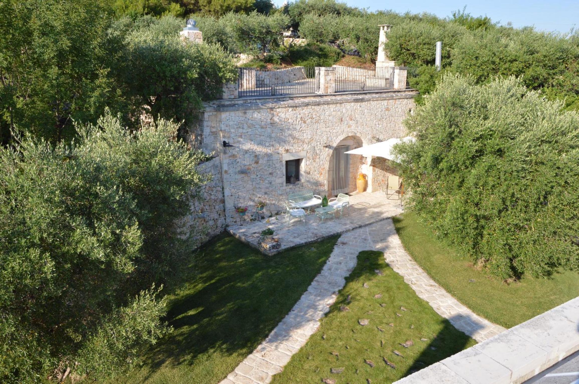 Photo 25