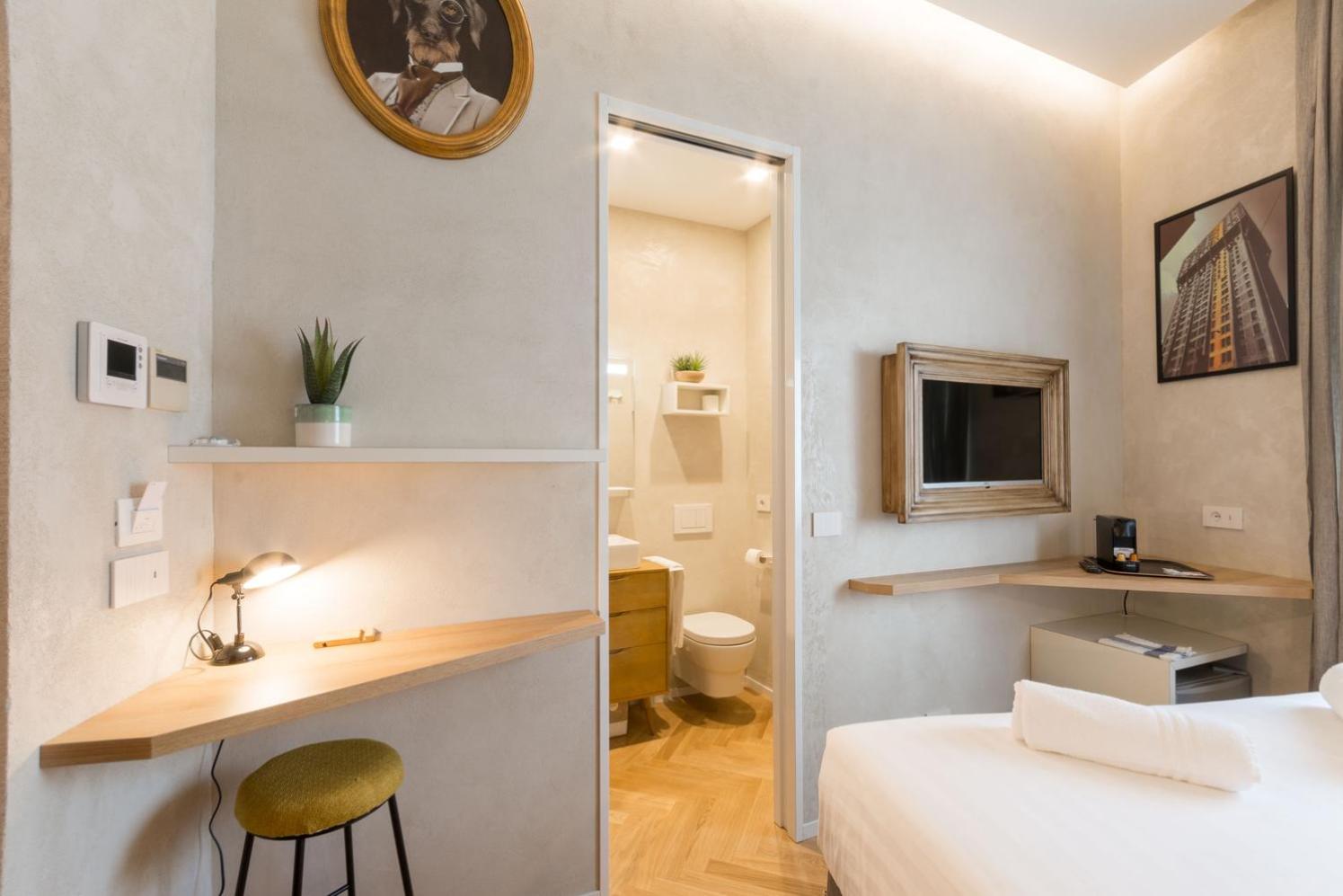 hotel room