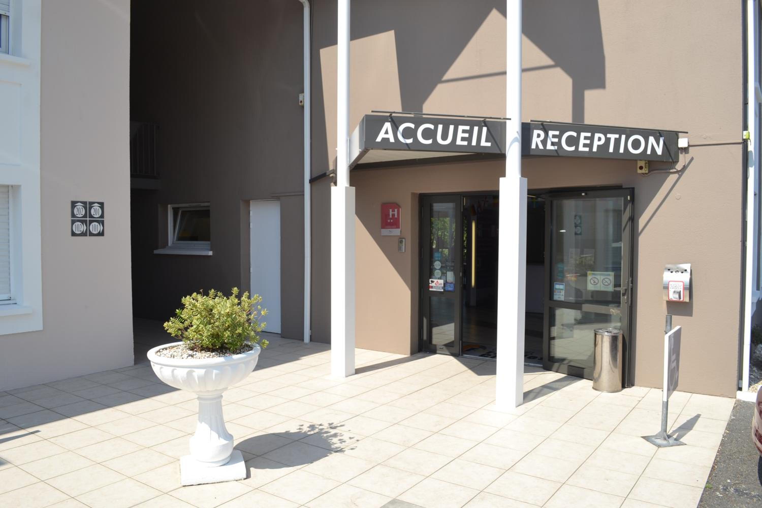 hotel reception