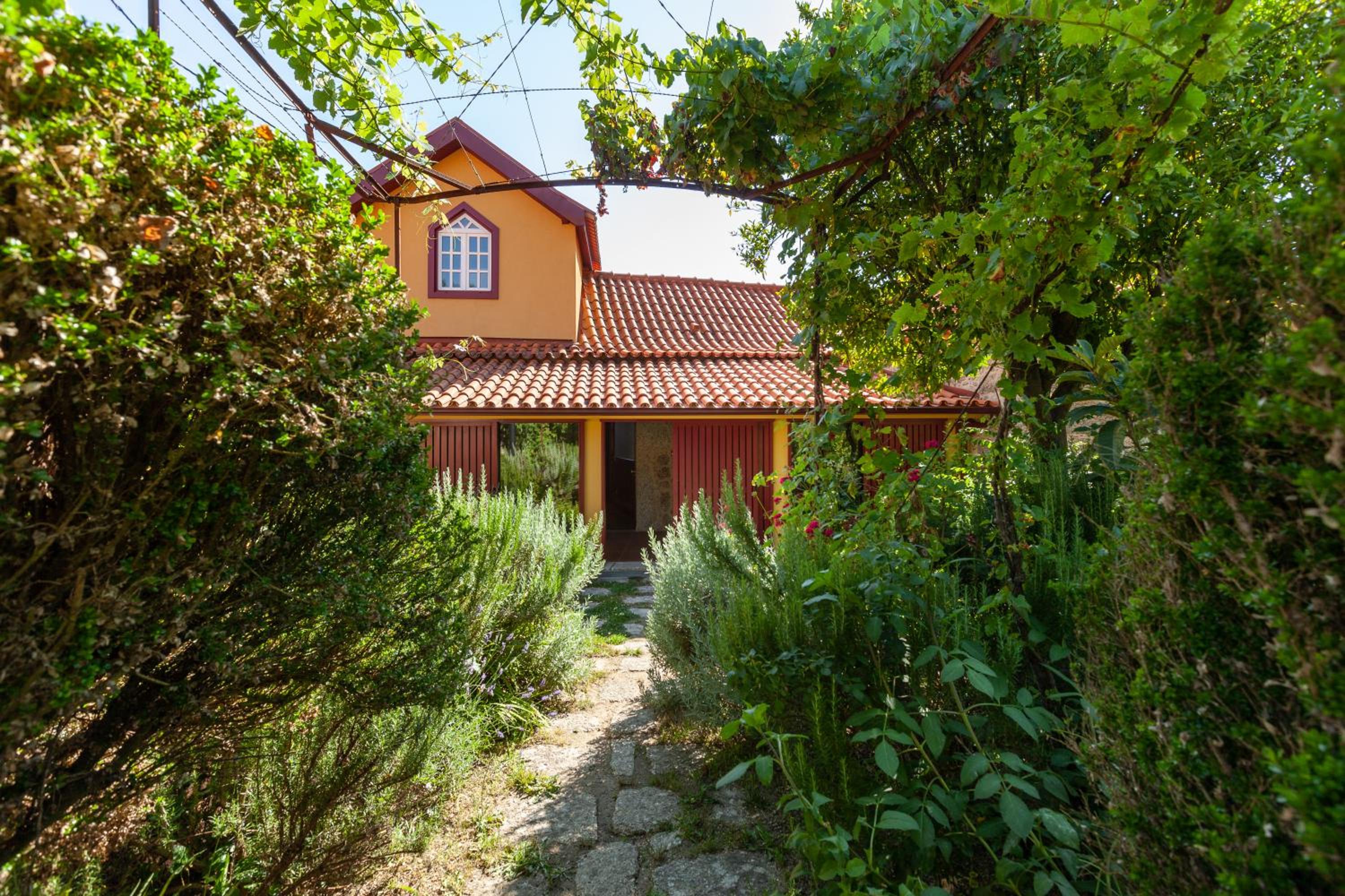 Casa do Eido - sustainable living & nature experiences Gerês