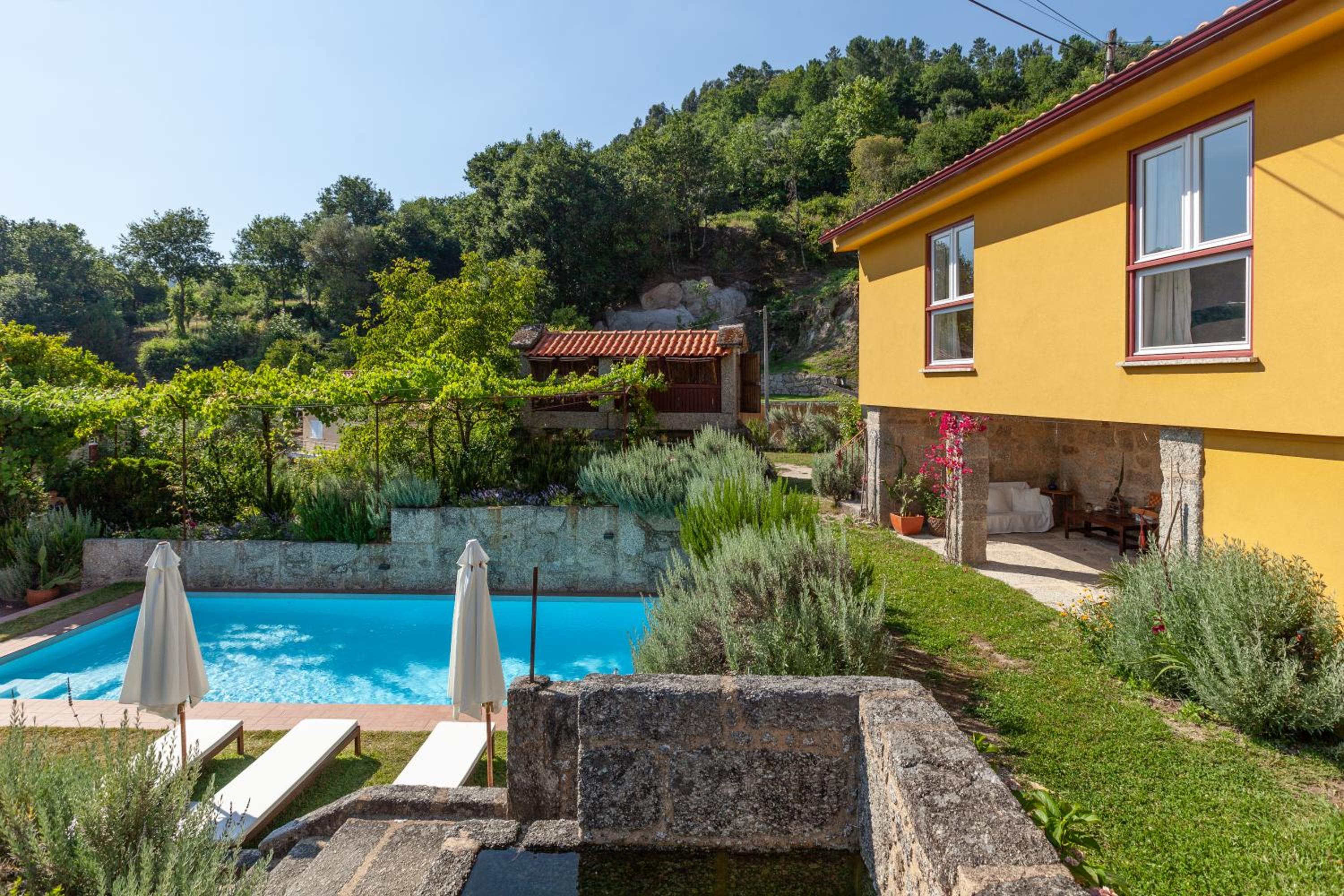 Casa do Eido - sustainable living & nature experiences Gerês
