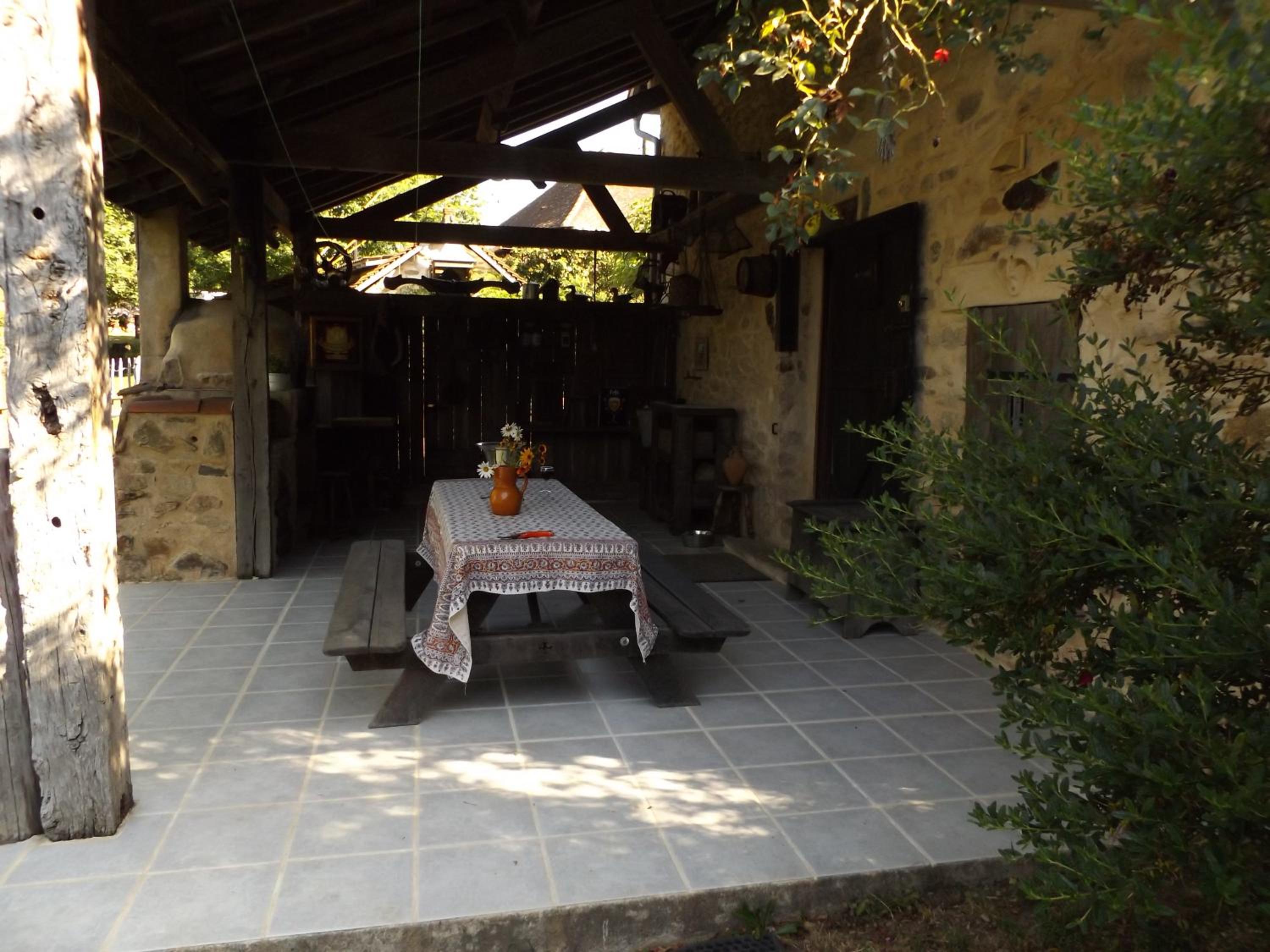 Cottage in Dordogne view 5