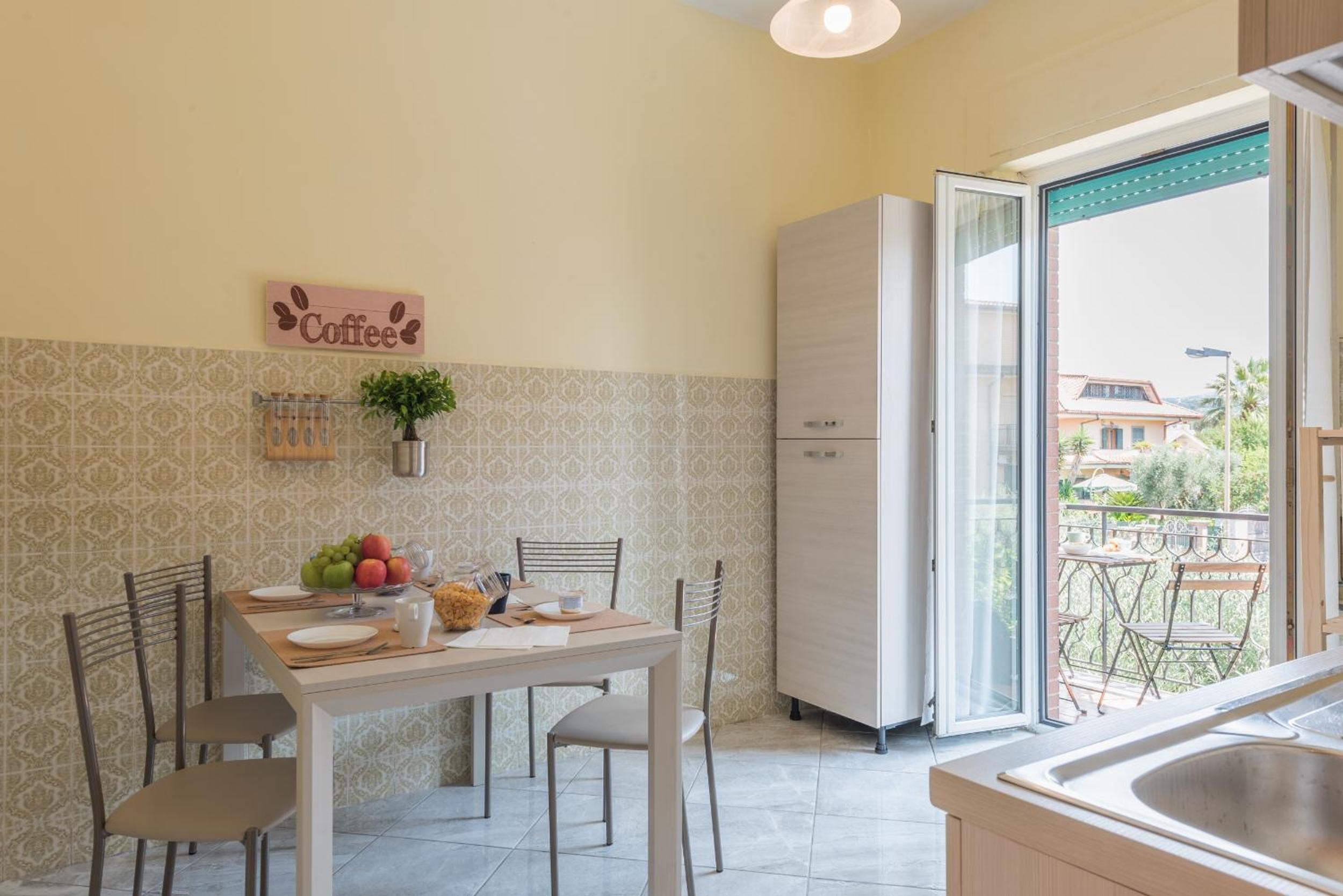Travelershome Ciampino Rooms