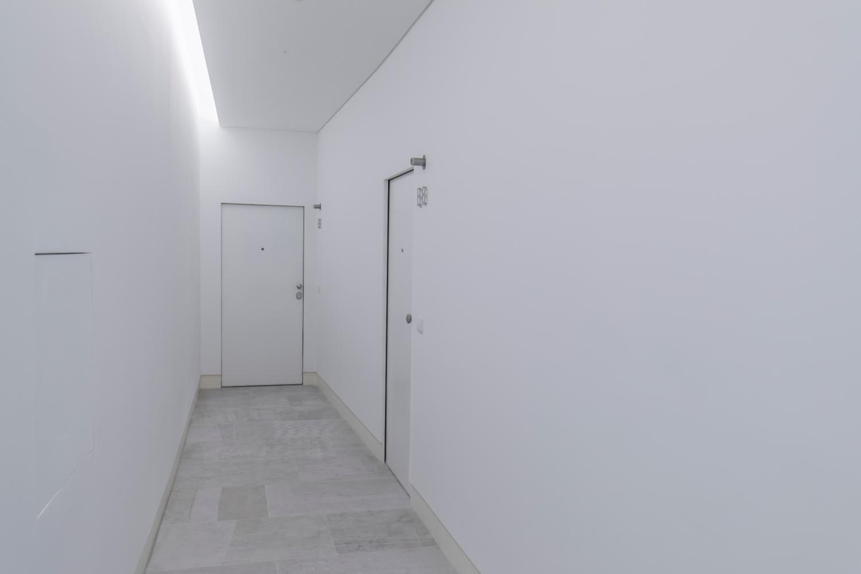Hidden Oasis 2BDR Apartment by LovelyStay view 3