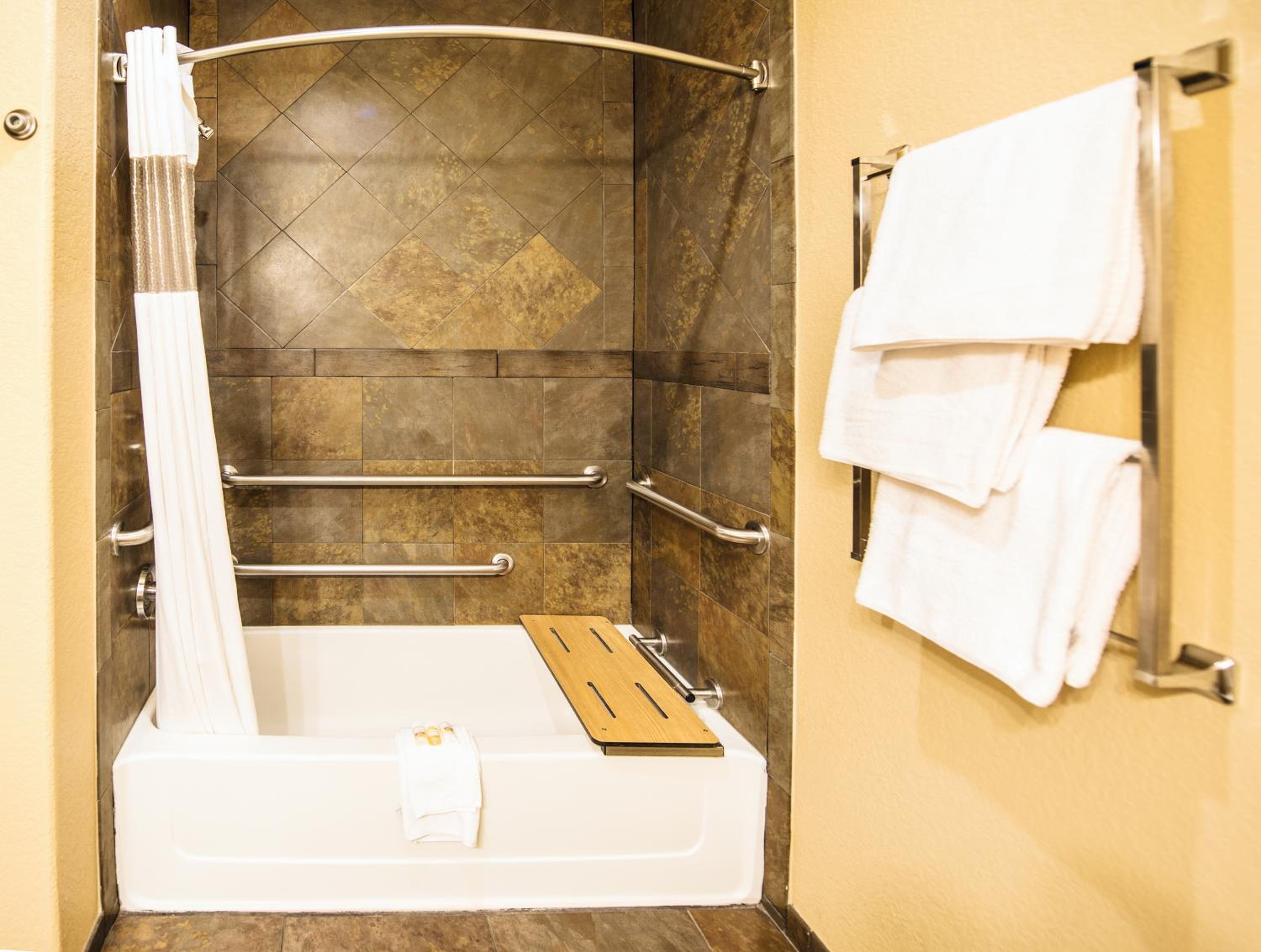 Marble Falls Vacations - La Quinta by Wyndham Marble Falls - Property Image 82