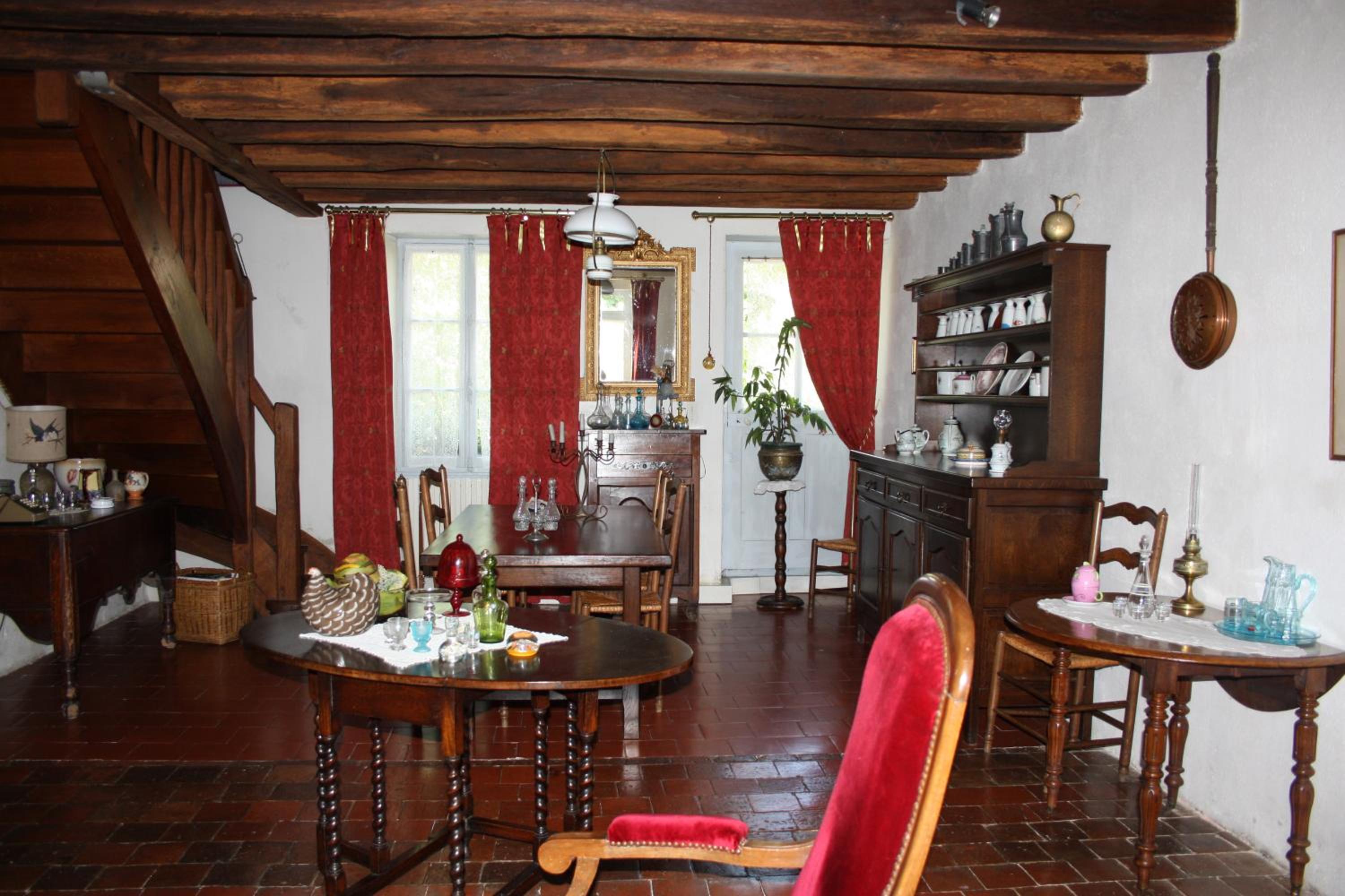 Photo 10