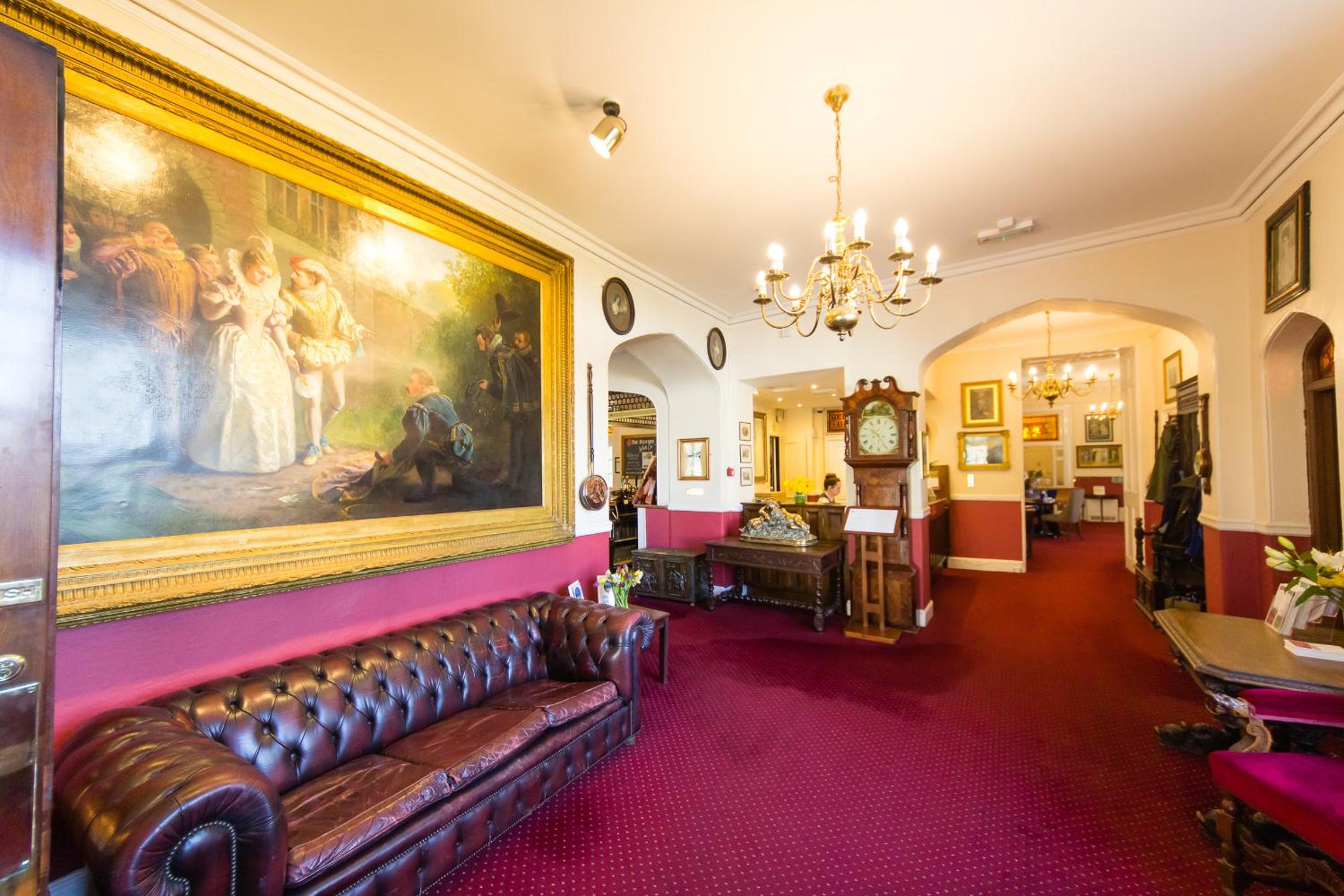 Tavistock Vacations - Bedford Hotel - Property Image 2