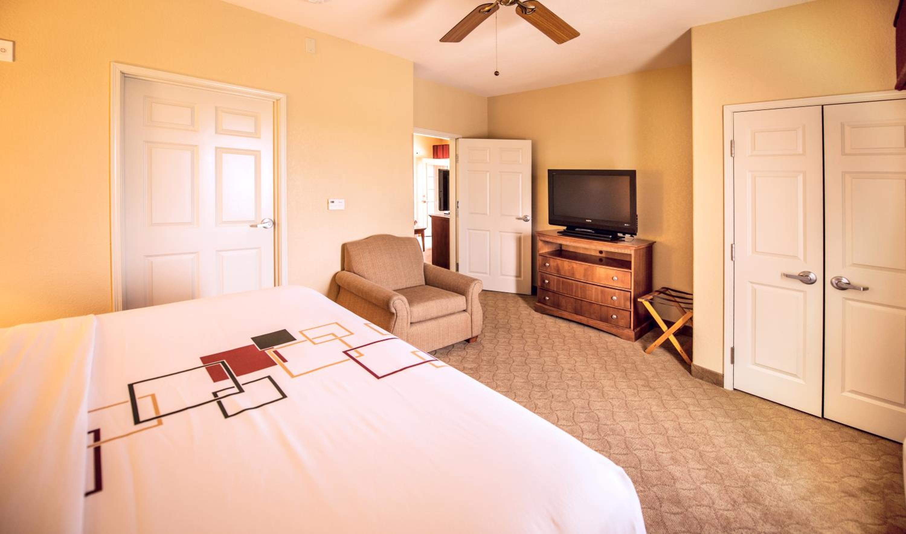 Marble Falls Vacations - La Quinta by Wyndham Marble Falls - Property Image 17