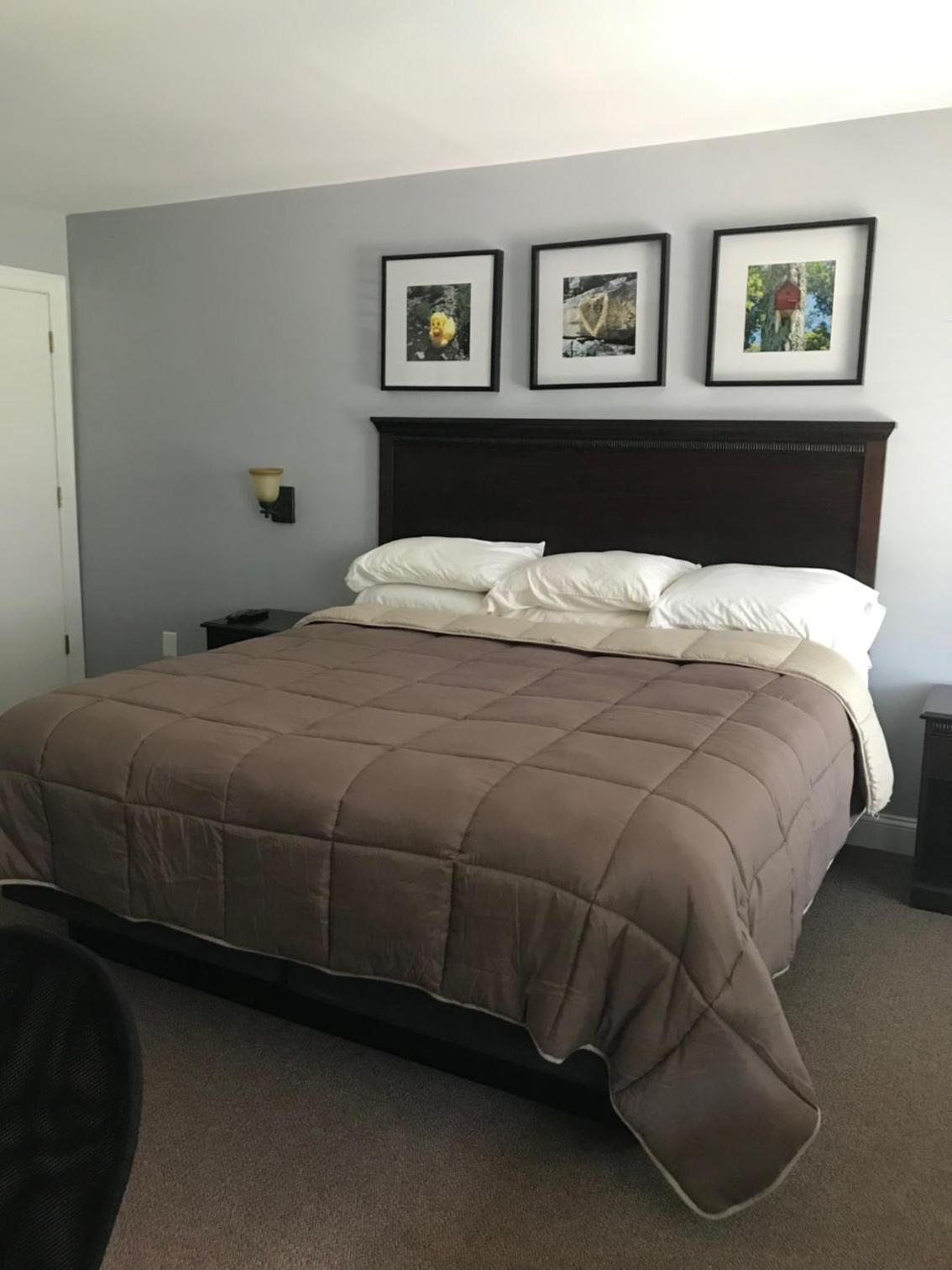 The Sunview Motel