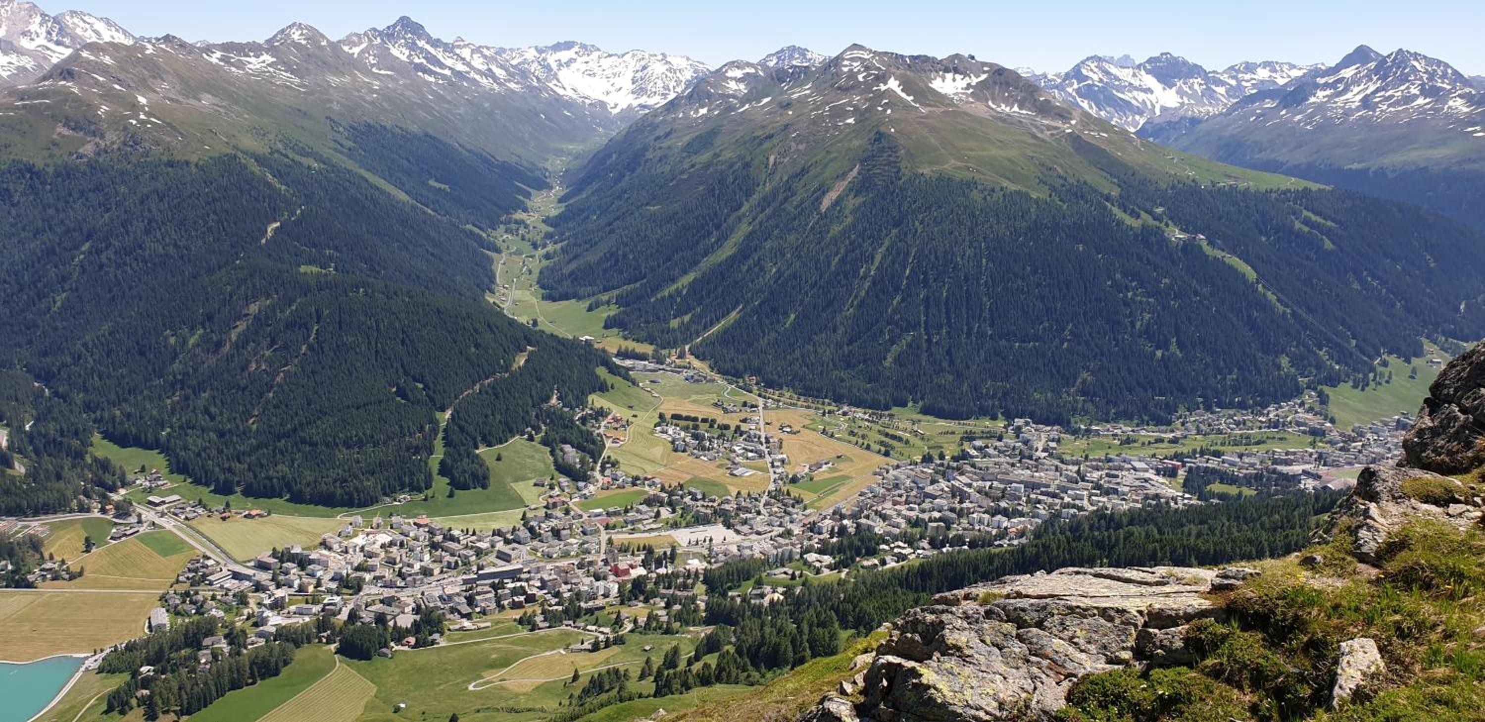 Ferienhaus & Ferienwohnung Wiñay Wayna Gotschna Blick Klosters