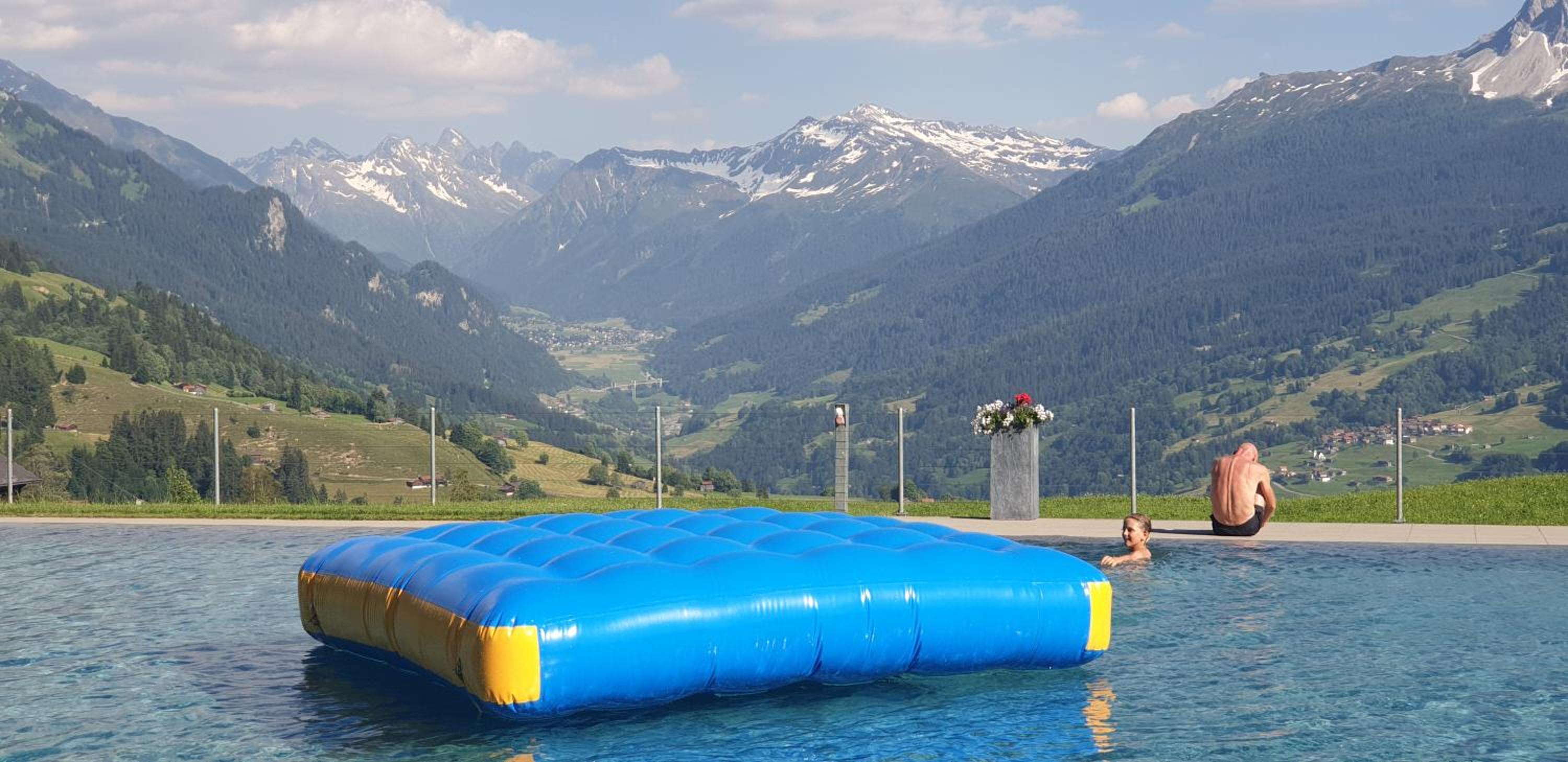 Ferienhaus & Ferienwohnung Wiñay Wayna Gotschna Blick Klosters