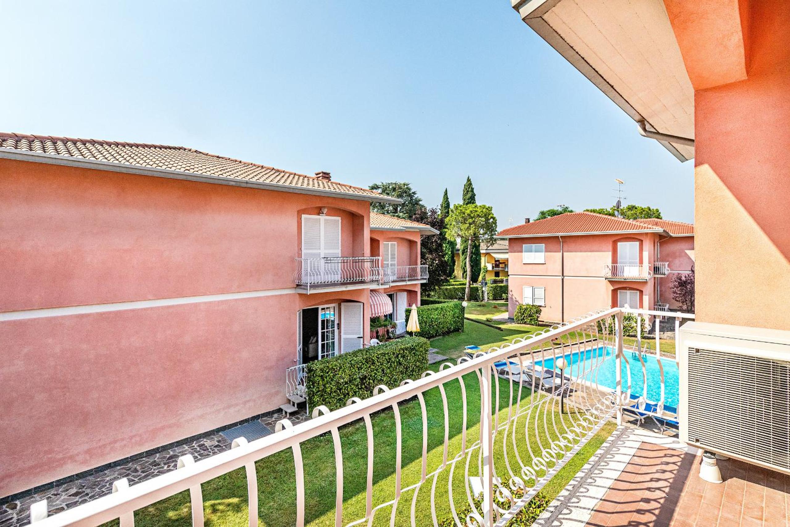 Sirmione Vacations - Il Quadrifoglio D4 Apartment by Wonderful Italy - Property Image 25