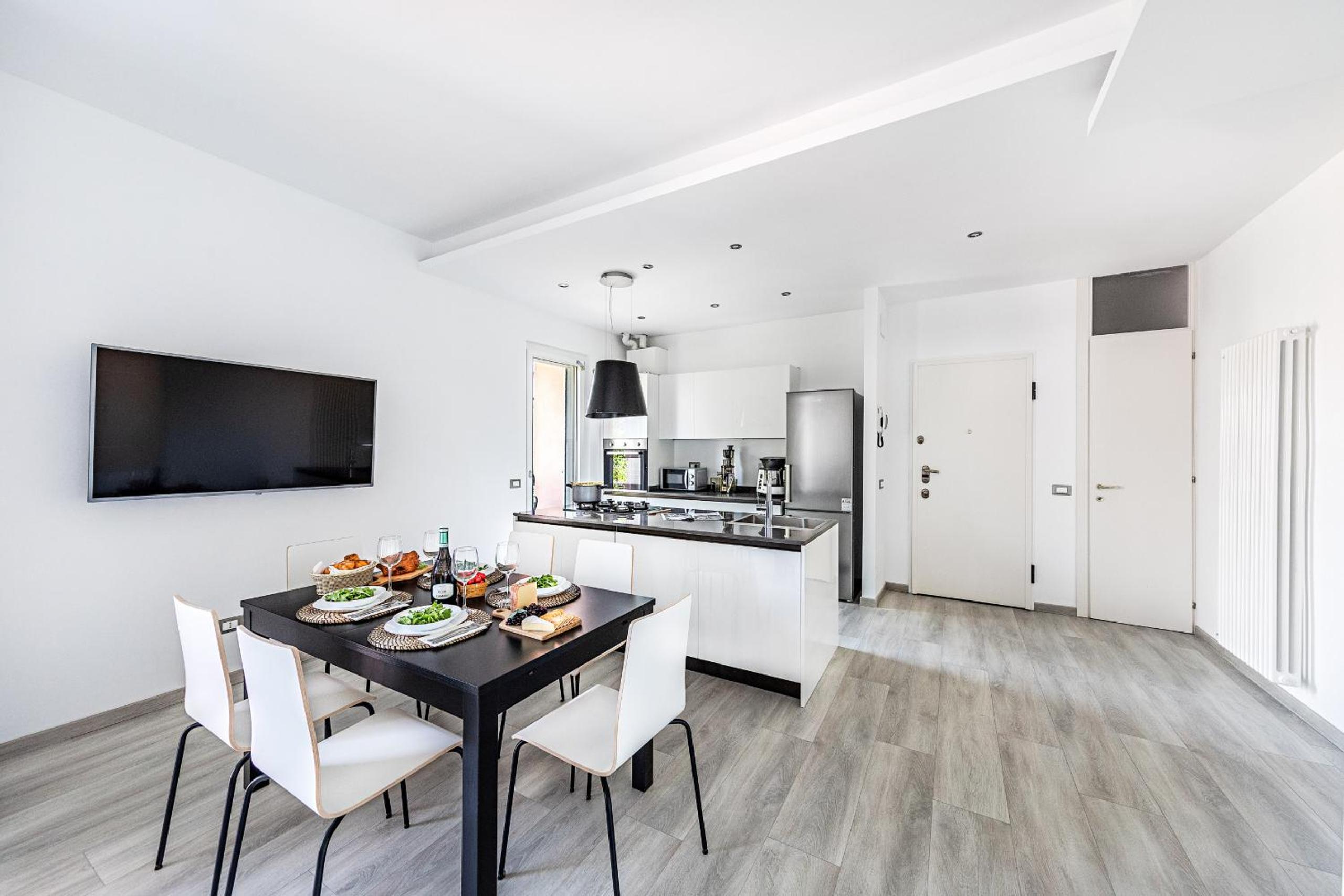 Sirmione Vacations - Il Quadrifoglio D4 Apartment by Wonderful Italy - Property Image 28