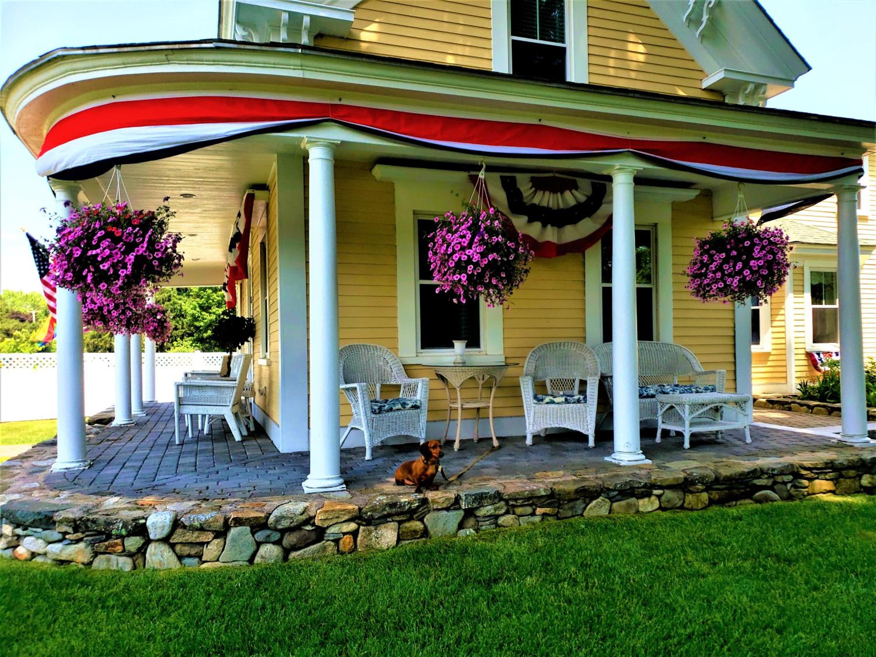 Elmere House Bed & Breakfast