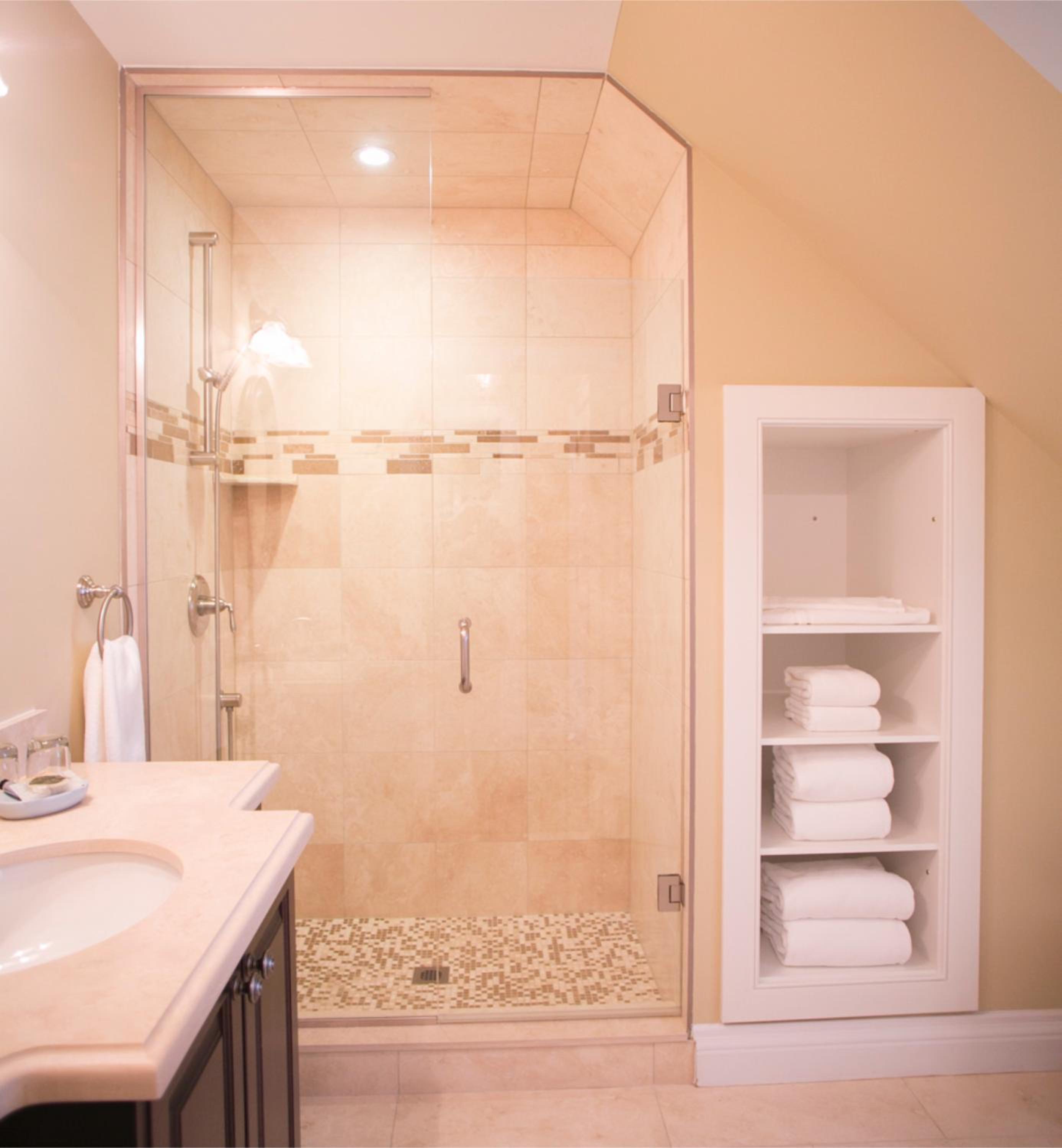 124 on Queen Hotel  Spa - Property Image 79