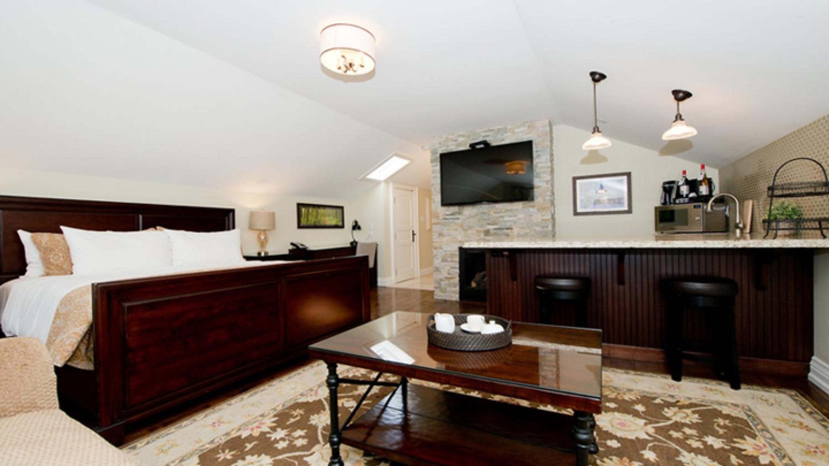 124 on Queen Hotel  Spa - Property Image 91