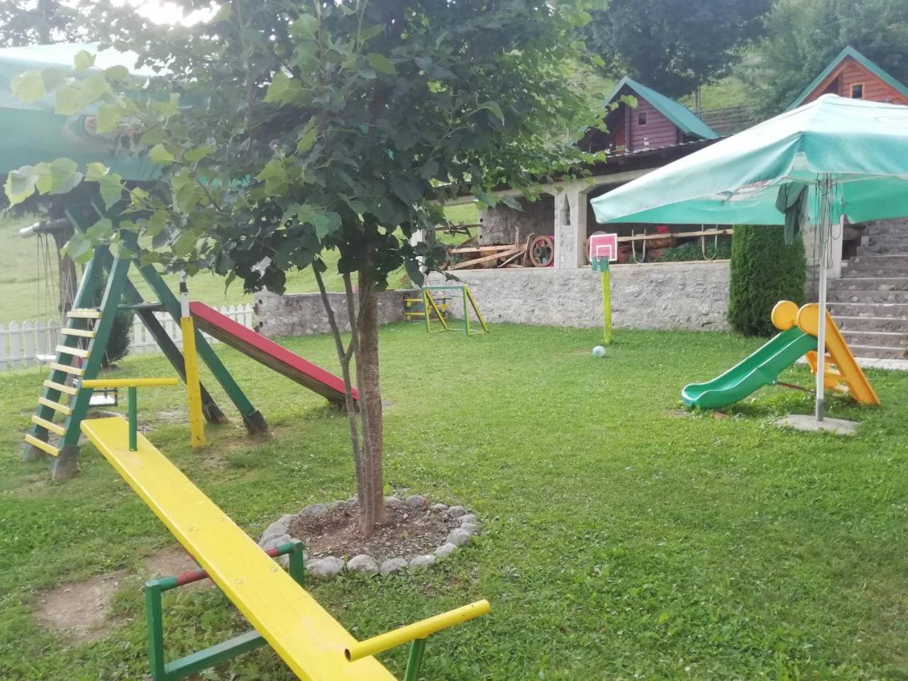 Photo 25