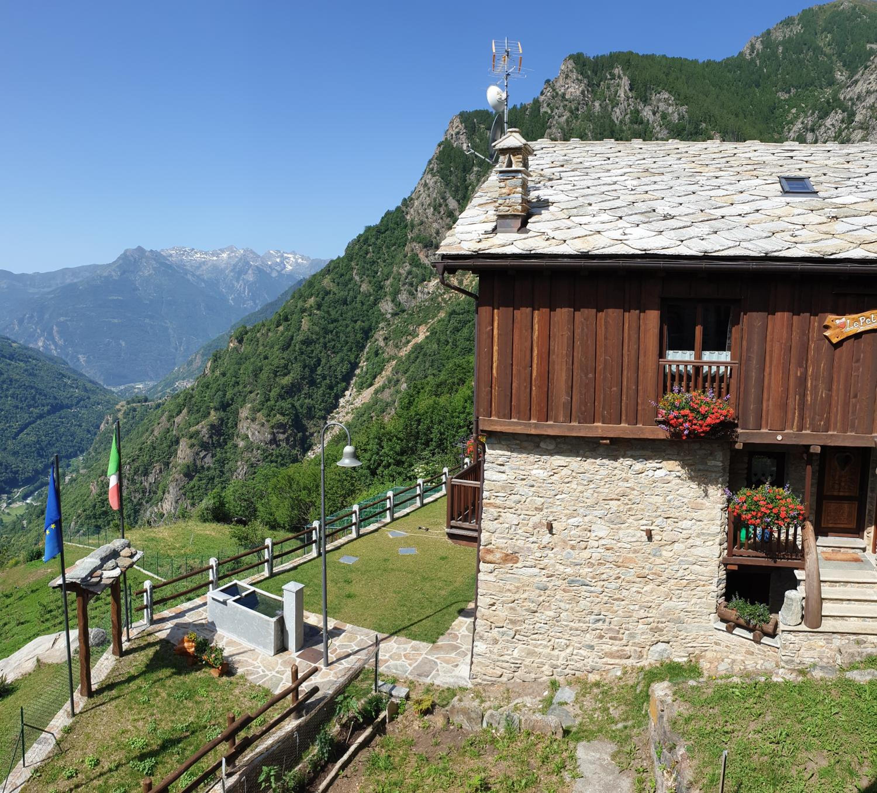 Hotel Le Petit Coeur