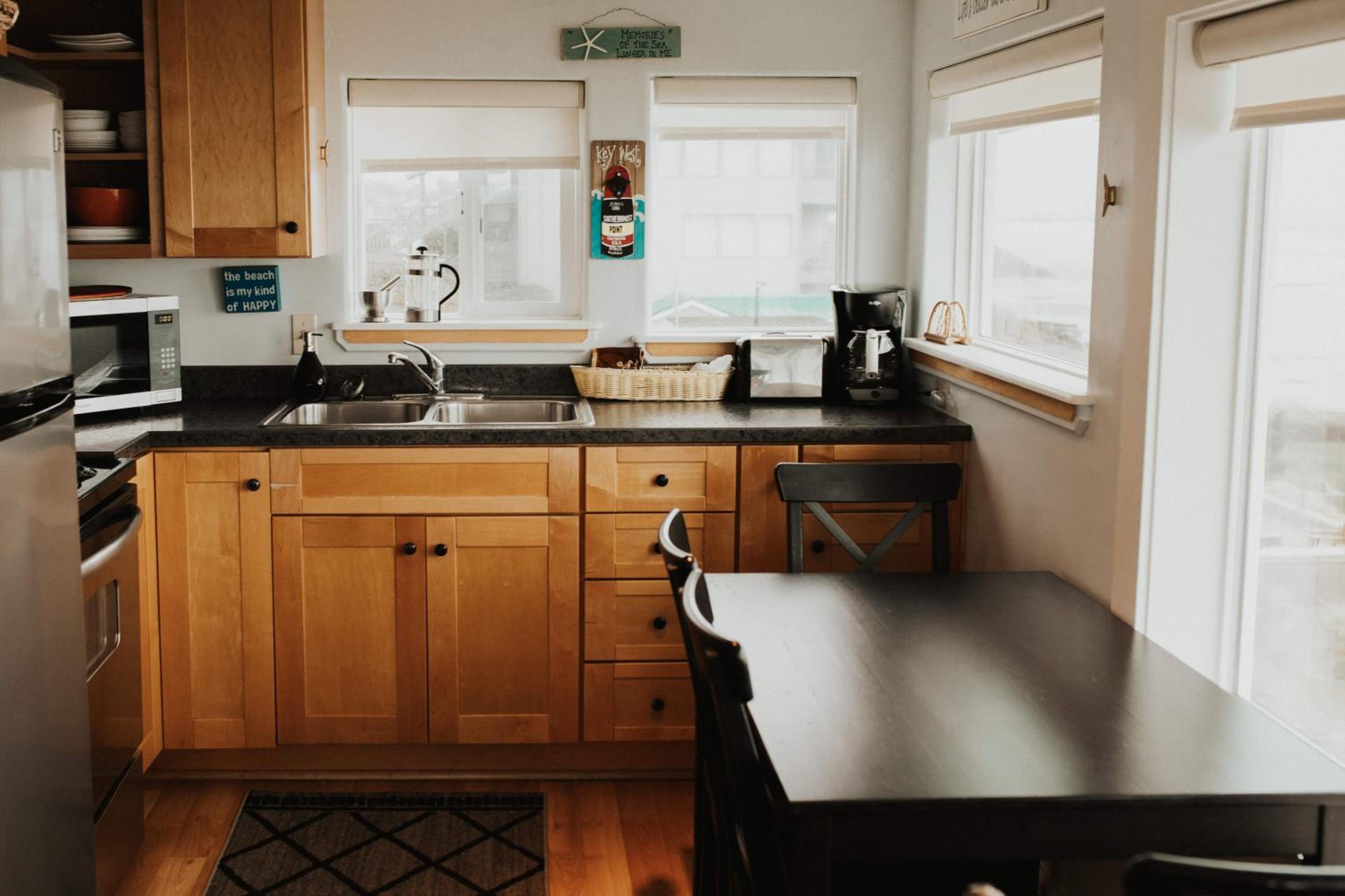 Nye Beach Cottages