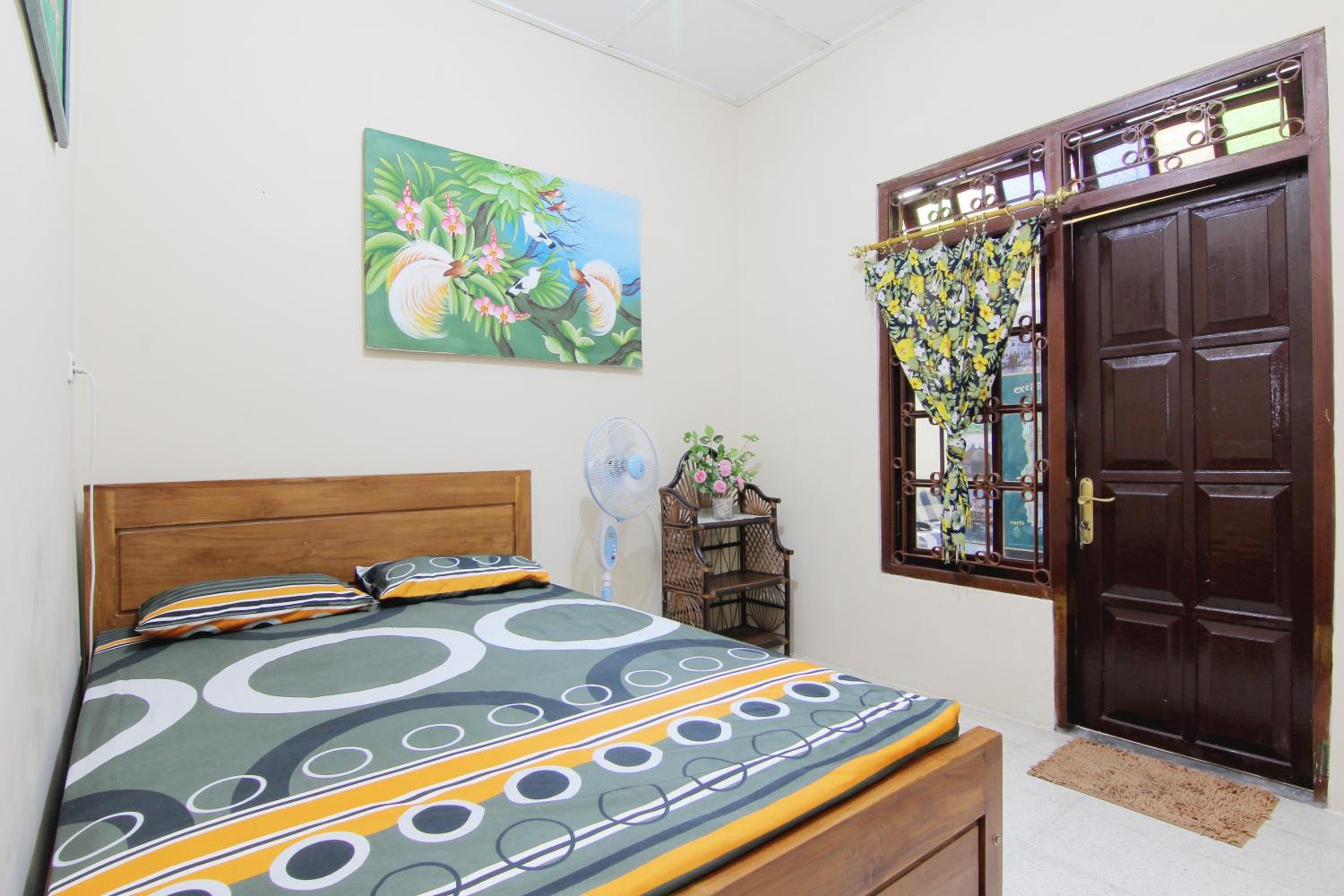 Batik Trinidar Homestay view 2