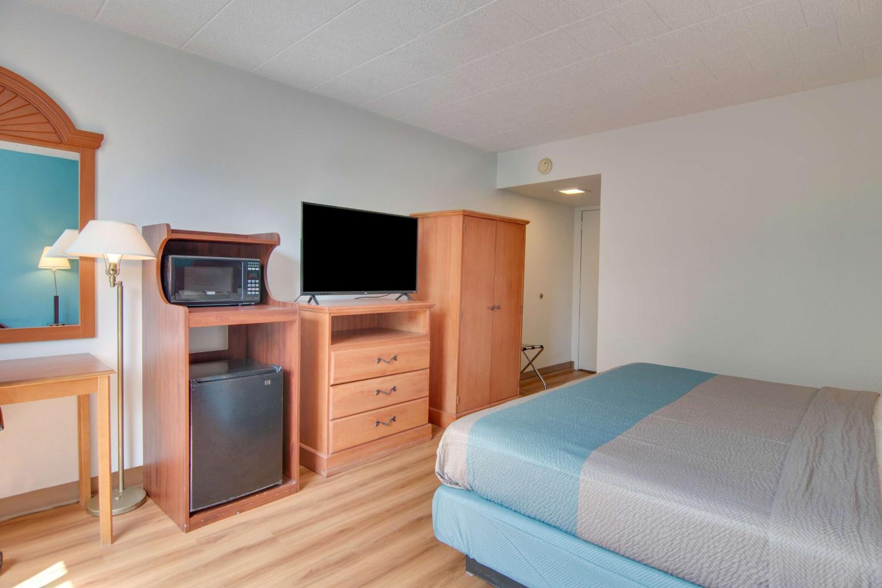 Motel 6-Clarion, PA - Property Image 28