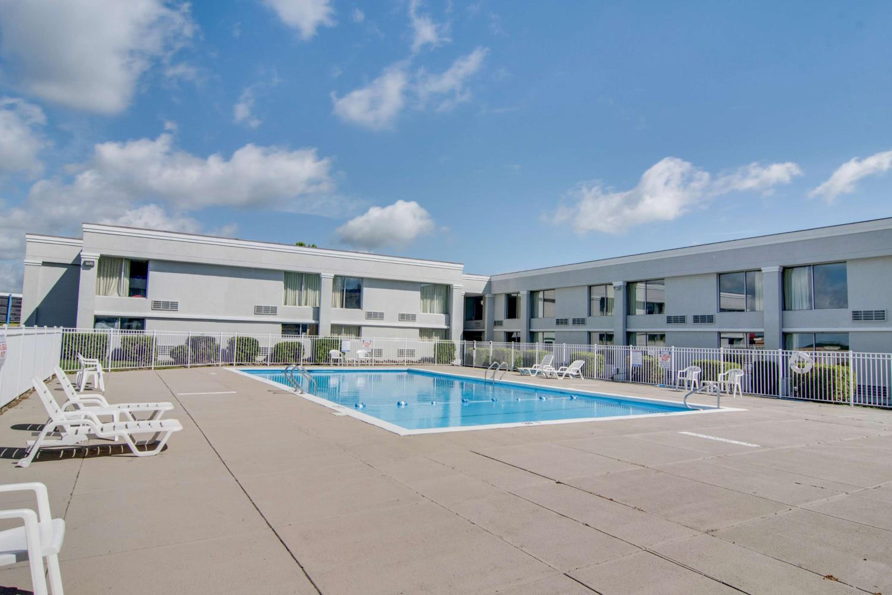 Motel 6-Clarion, PA - Property Image 27