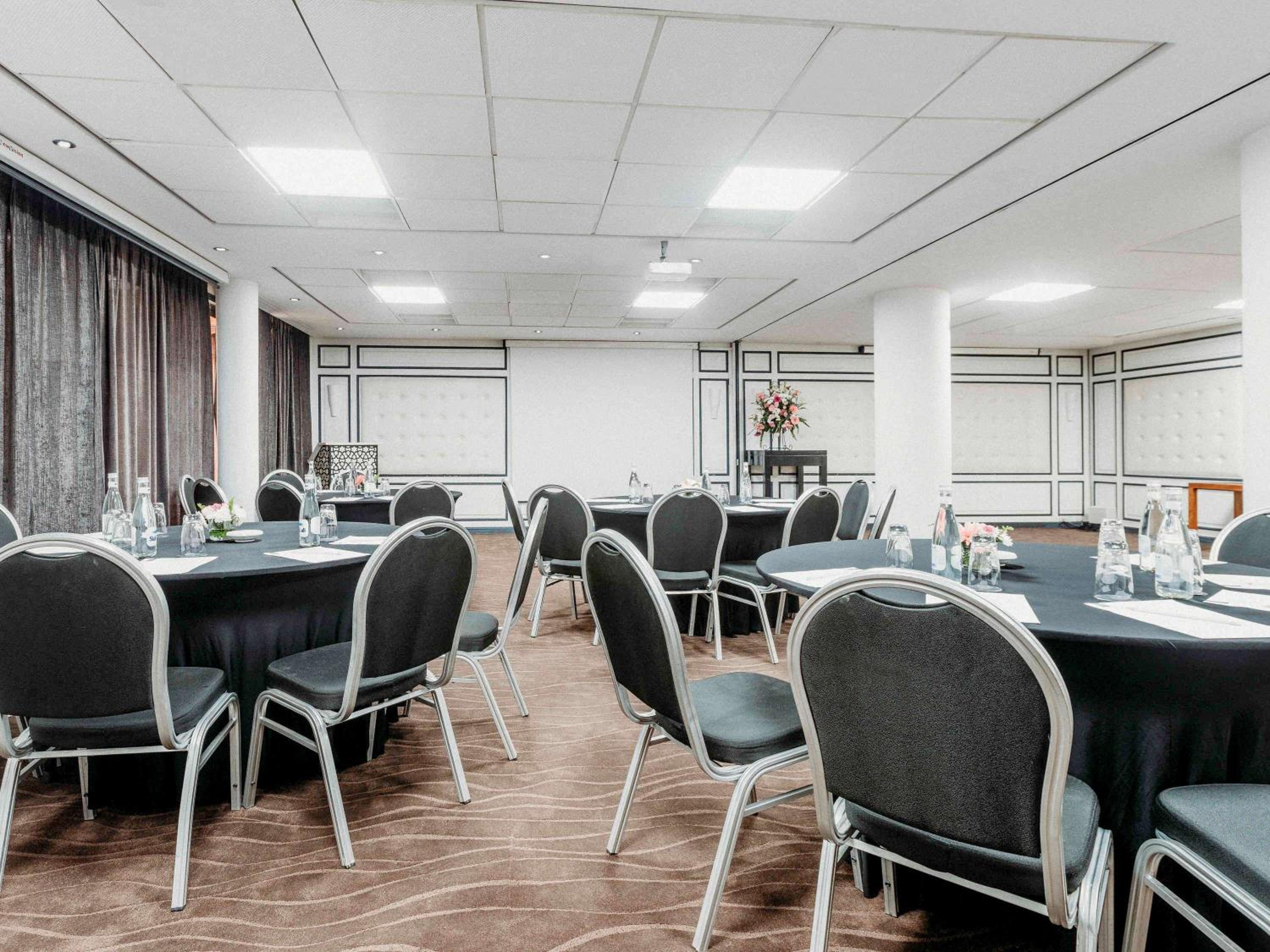 meeting & event spaces