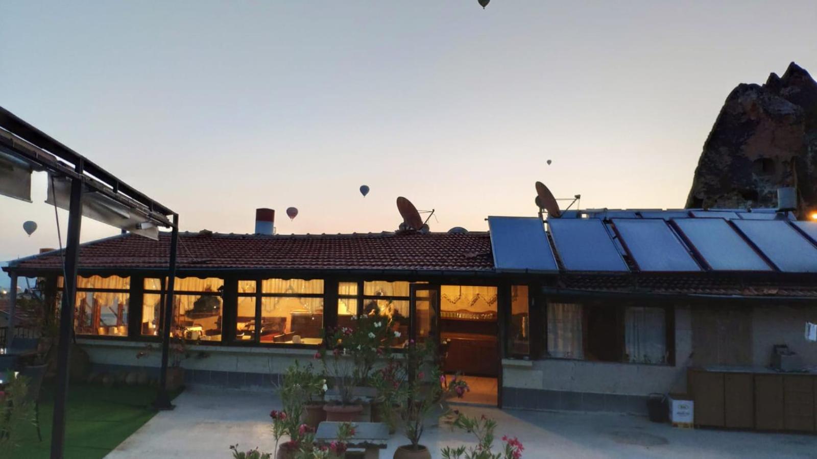 Arch Palace - Image 57