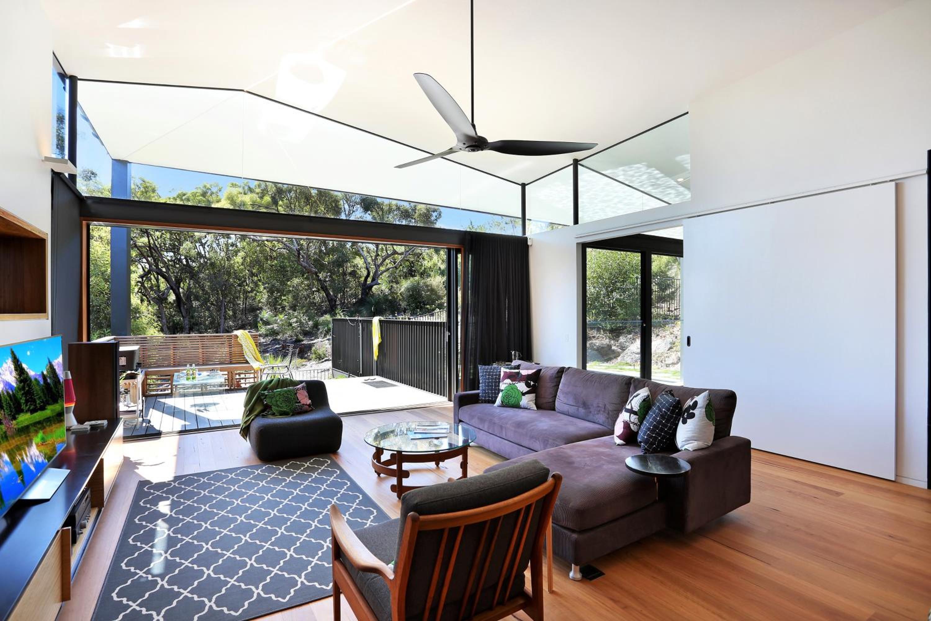Leaf House