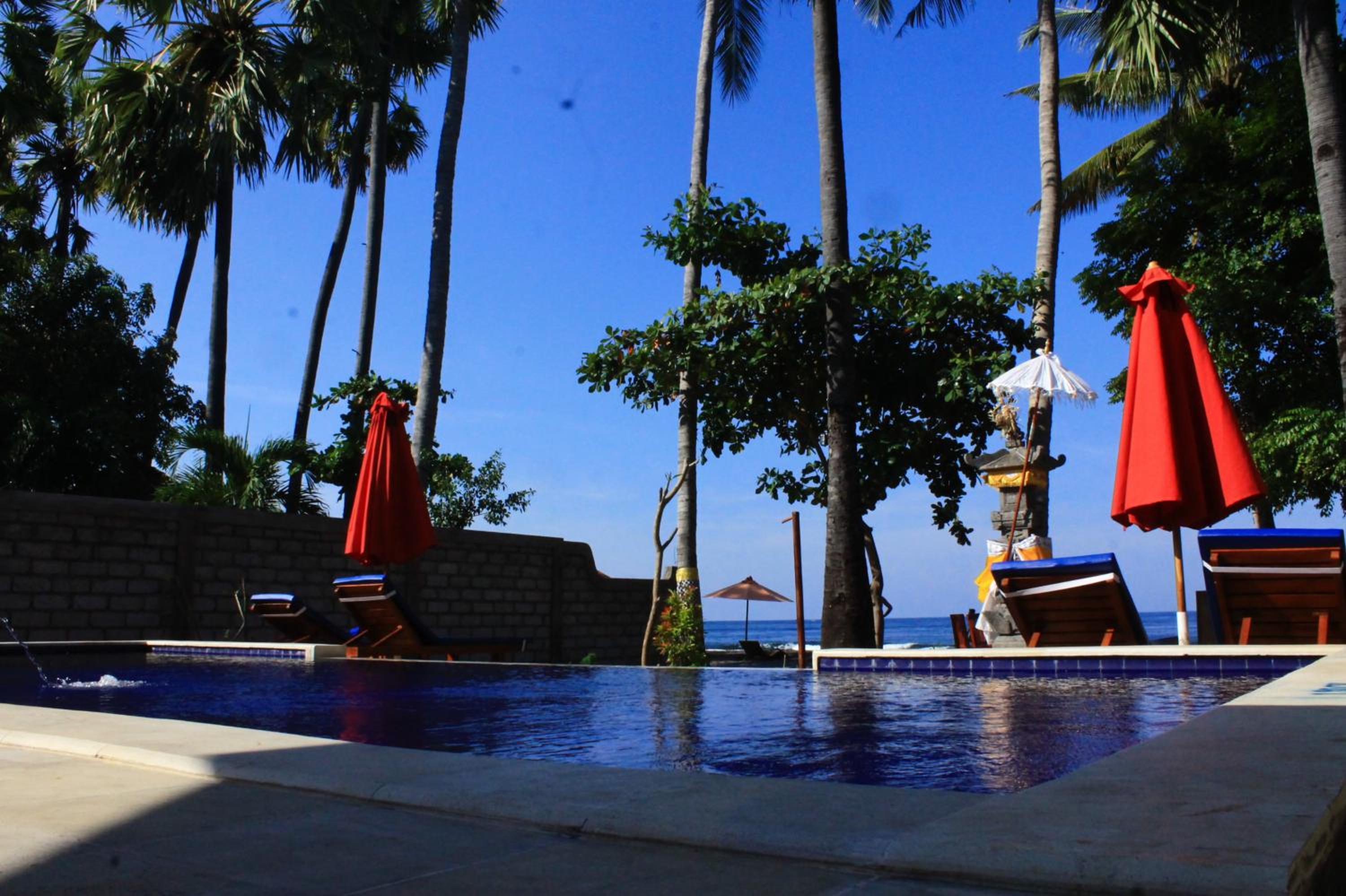 Bintang Beach Villa